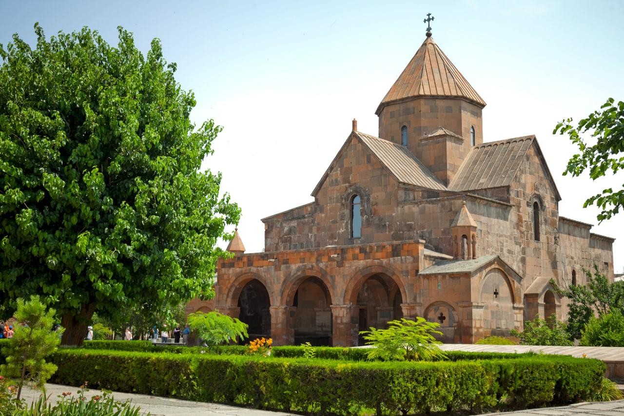 Private Tour: Echmiadzin, Treasure museum & Zvartnots Temple 2