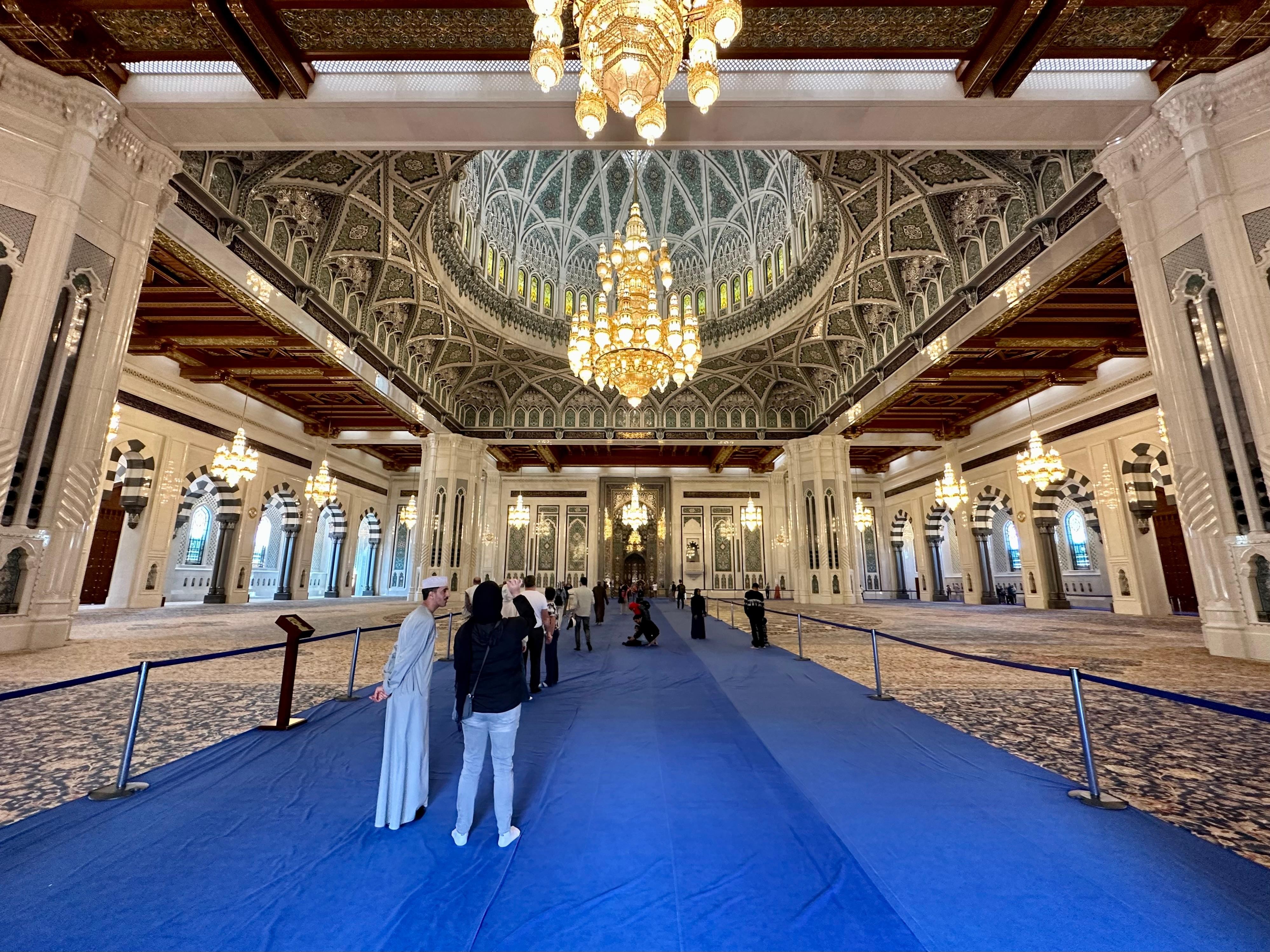 Muscat: Full-Day Guided City Tour with Hotel Transfers