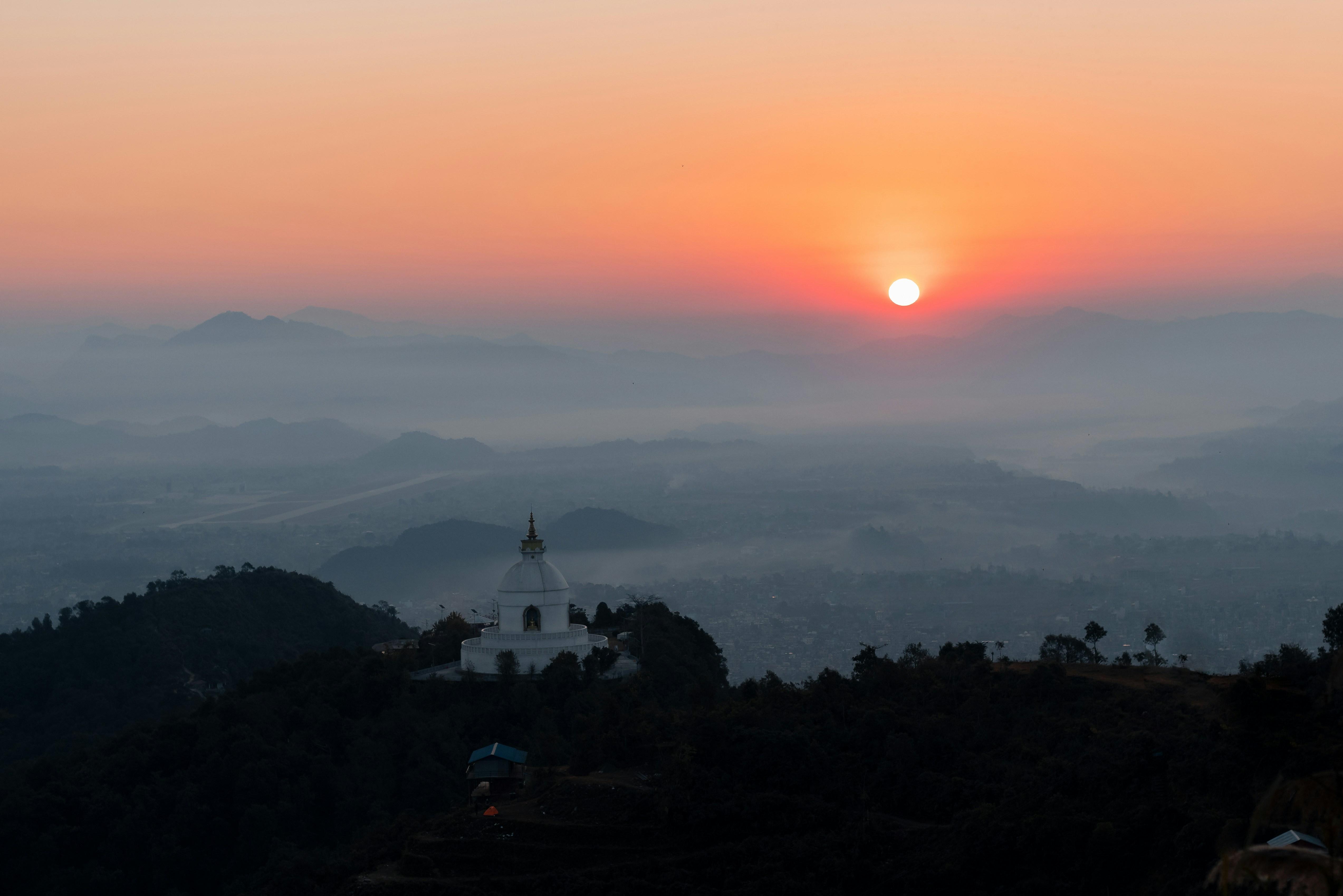 Pokhara: Himalayan Sunset Tour, Golden Hour at Peace Pagoda 3