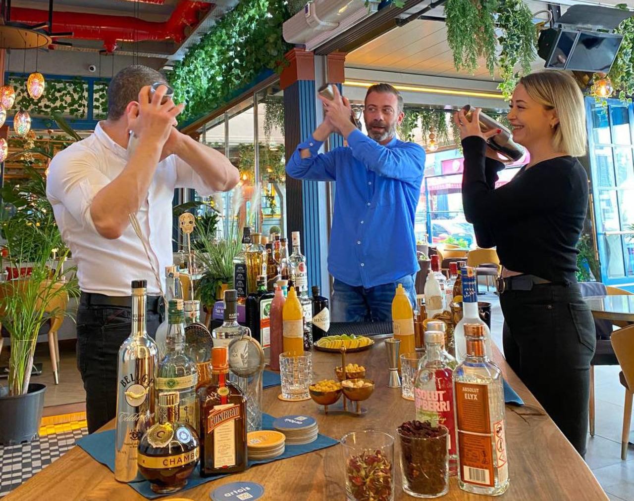 Istanbul: Cocktail & Mocktail Workshop - You Mix, You Taste 2