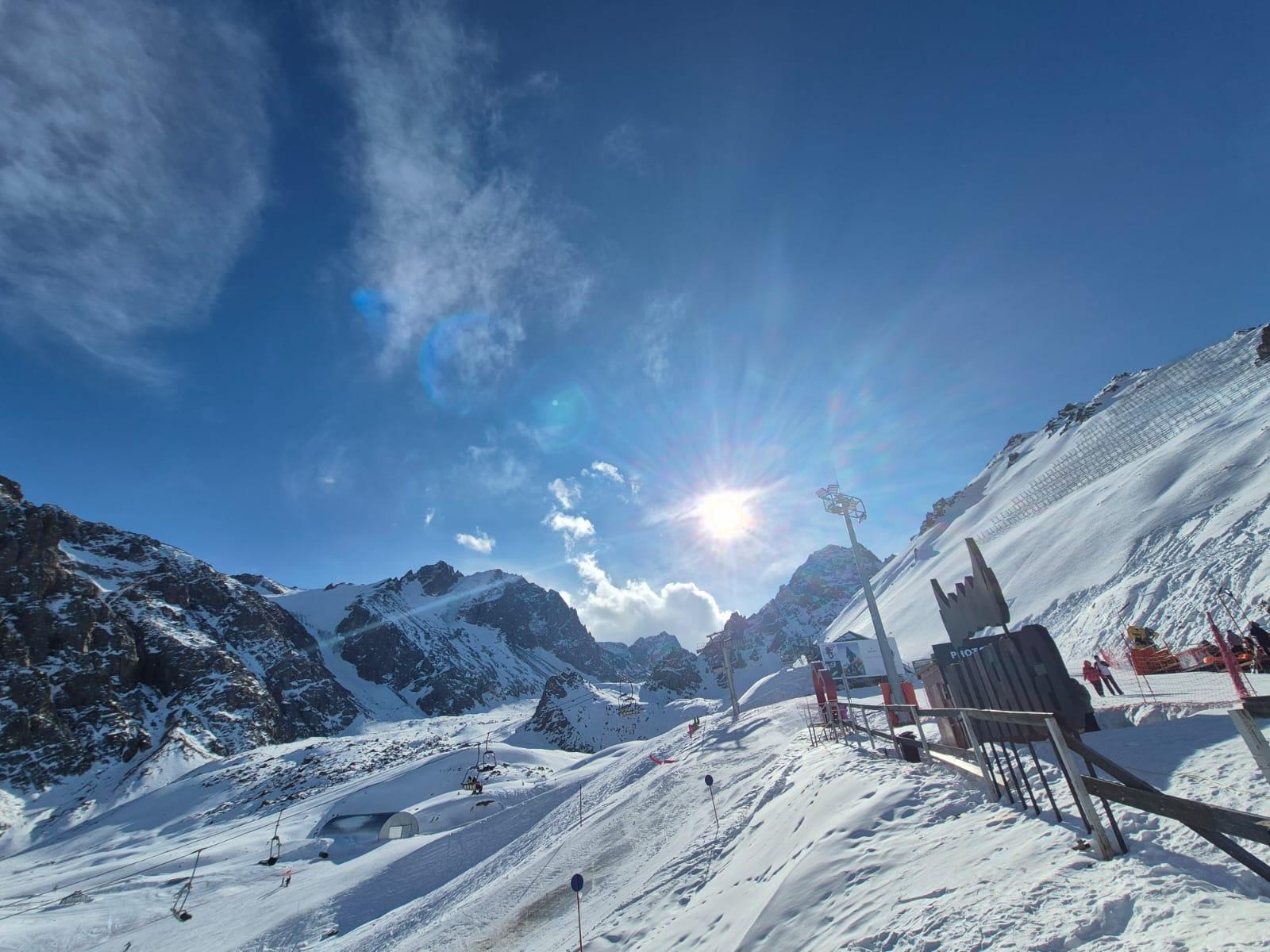 Almaty: Private Full-Day City & Mountain Tour 2