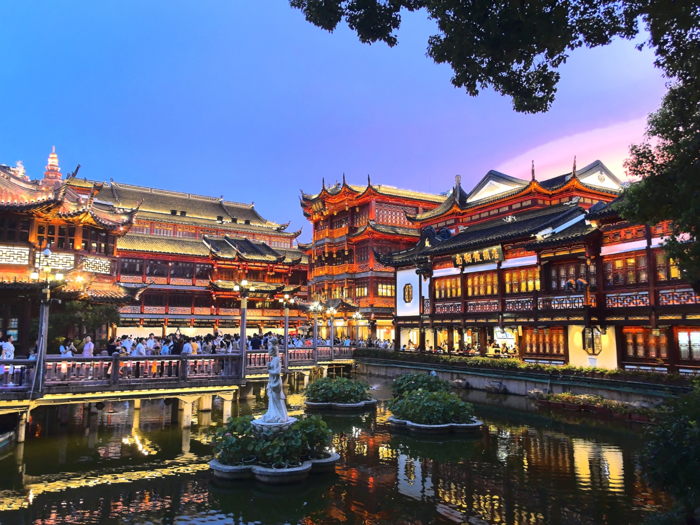 5-Day Shanghai & Hangzhou Customized Tour with Bullet Train 2