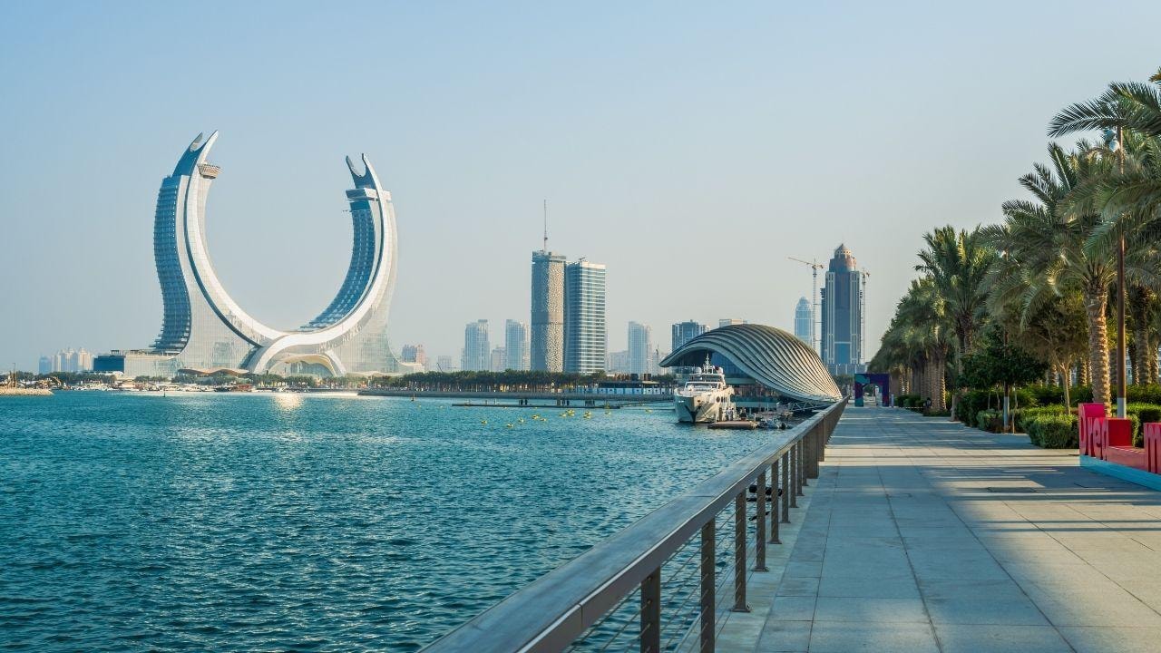 Doha: Private Cultural Tour of the Waterfront & Hidden Gems 3