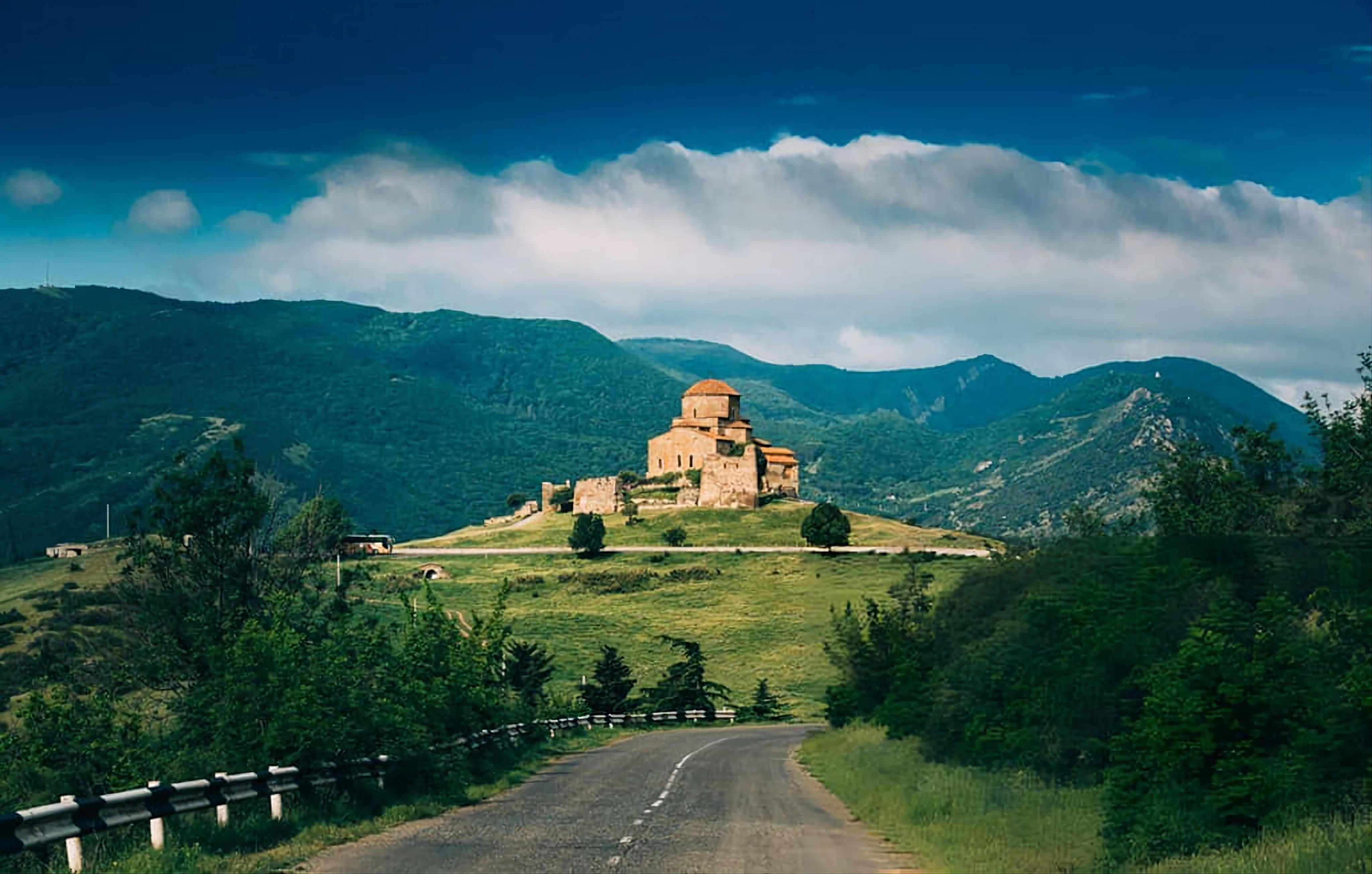 From Tbilisi: Mtskheta, Jvari, Gori & Uplistsikhe Day Tour