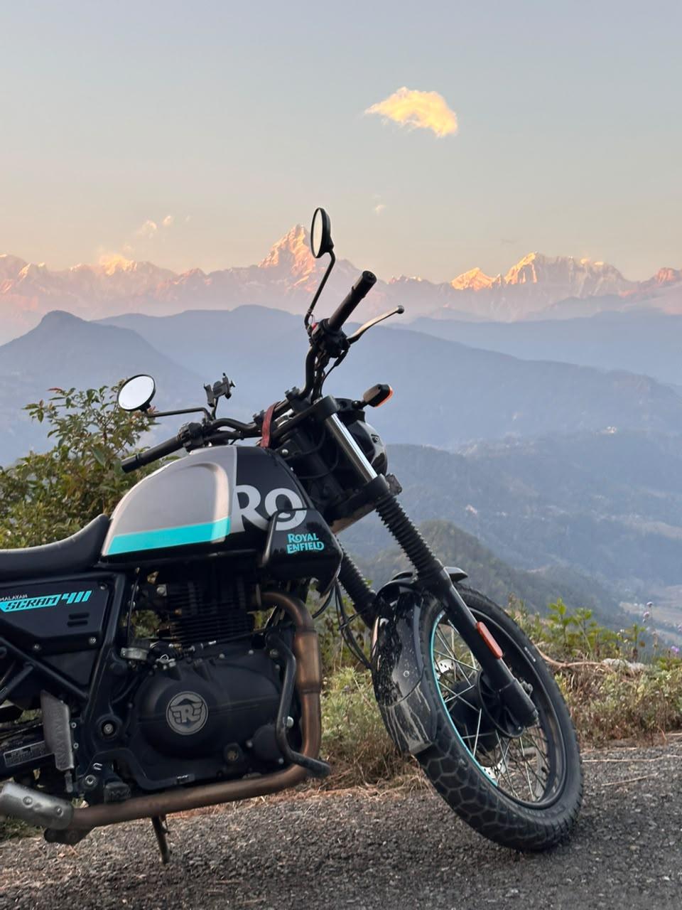 Pokhara: Royal Enfield Himalayan Adventure Day Tour