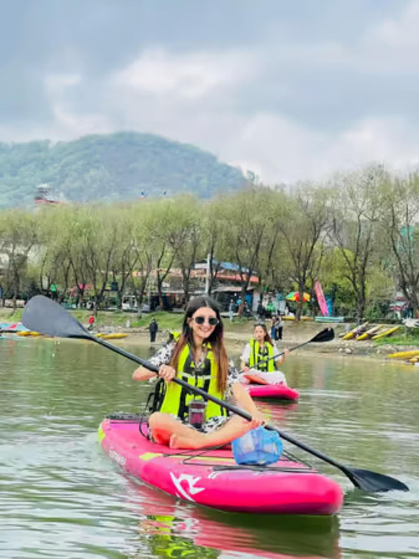 Pokhara: 2 hours Fewa Lake SupBoard Experience with transfer 3