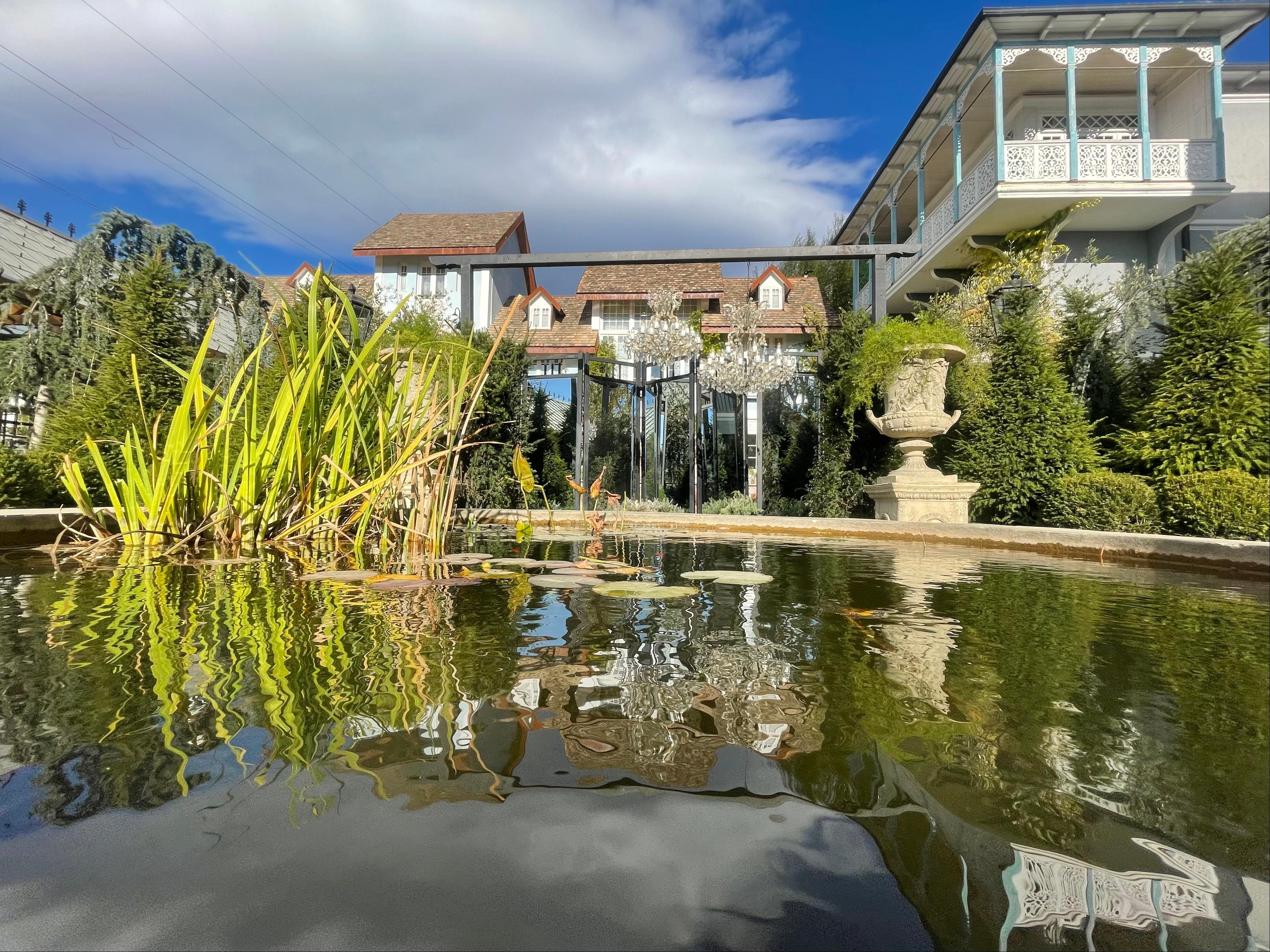 Tbilisi: Alternative (All Inclusive) City Tour, Lunch & Wine 3