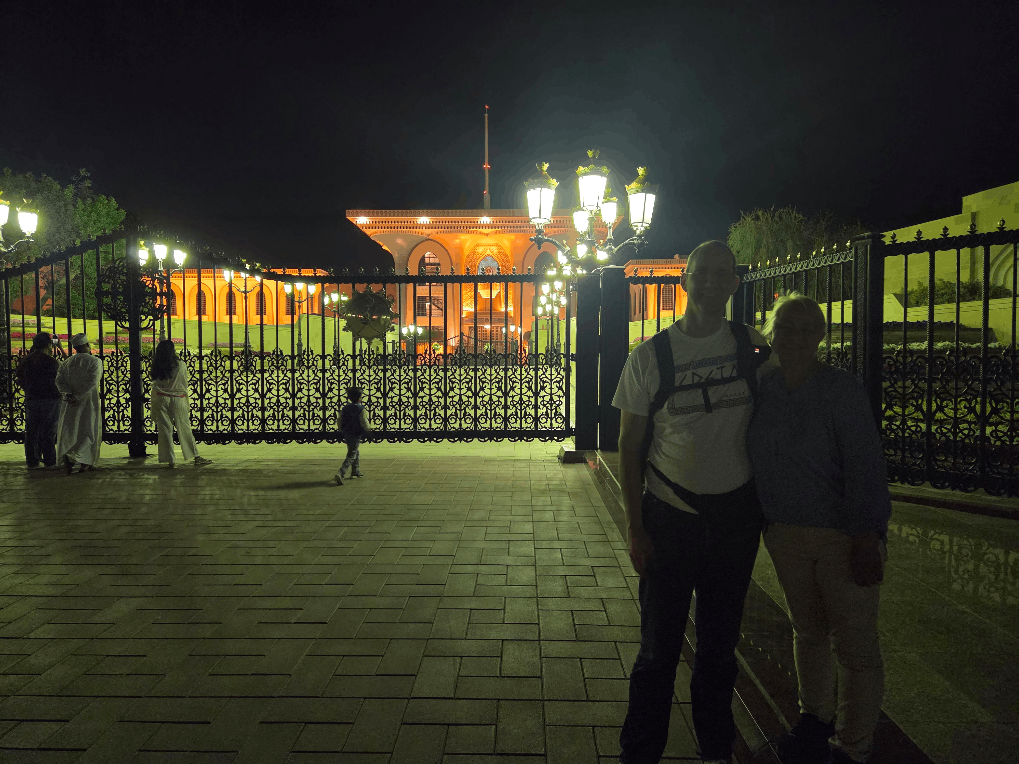 Muscat: Night Tour of Local Life & Food Culture 3