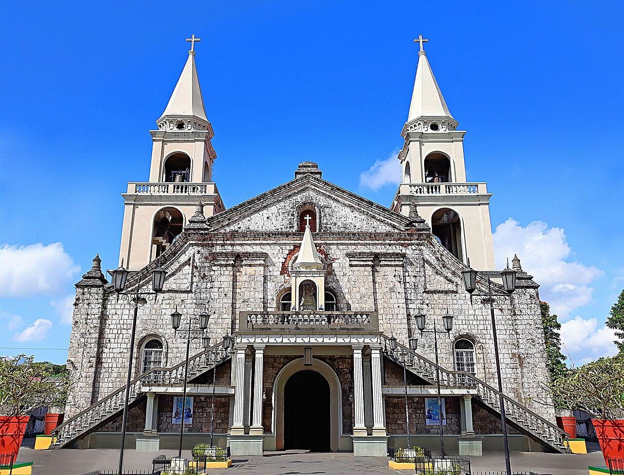 Iloilo Heritage & Southern Countryside w/ Lunch One Day Tour