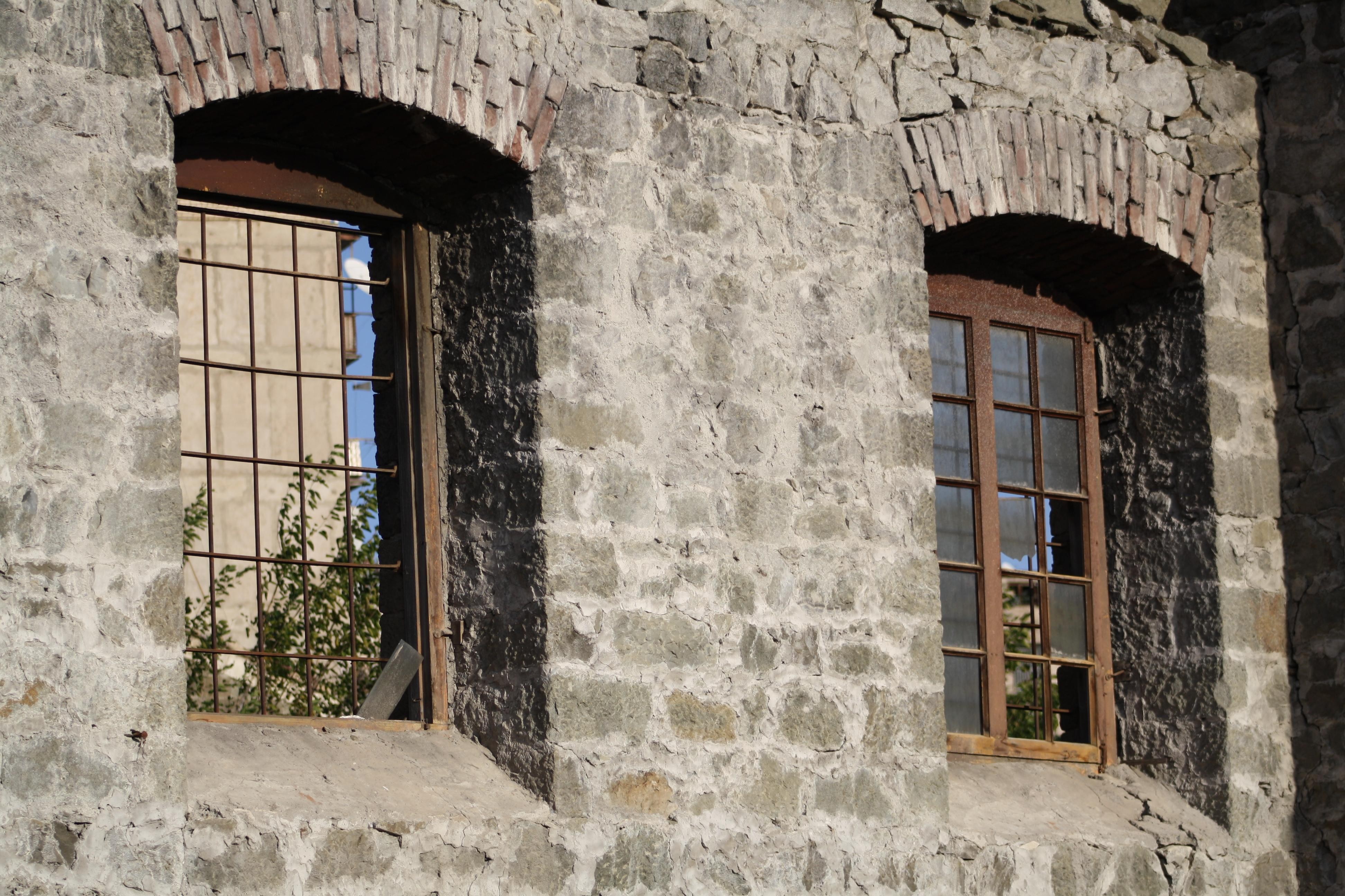 Tbilisi: Soviet Underworld Walking Tour 2