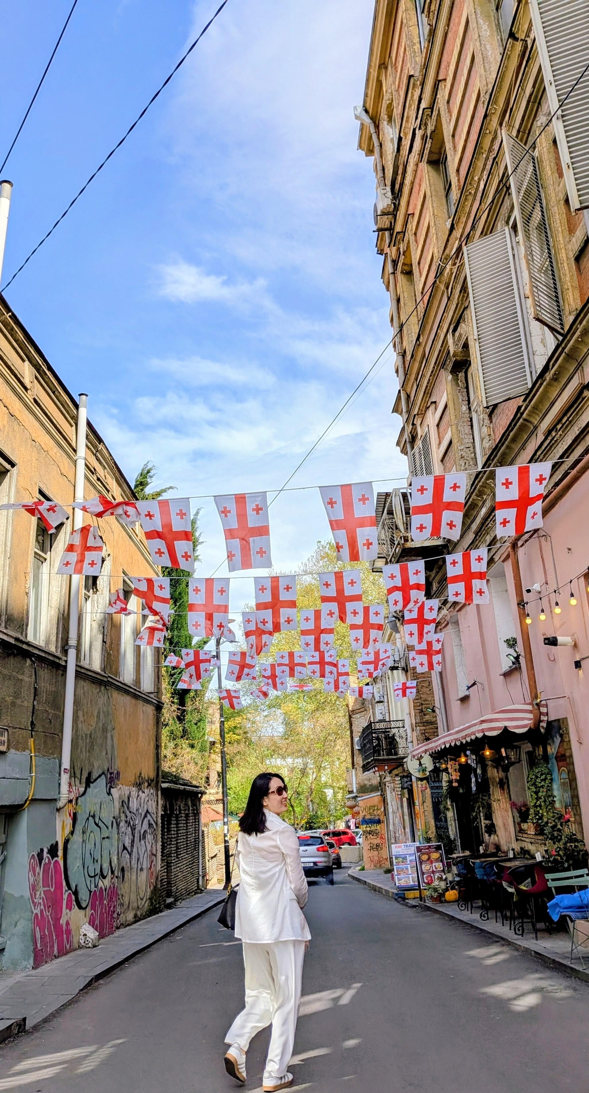 Tbilisi: Private Photoshoot and Walking Tour 3