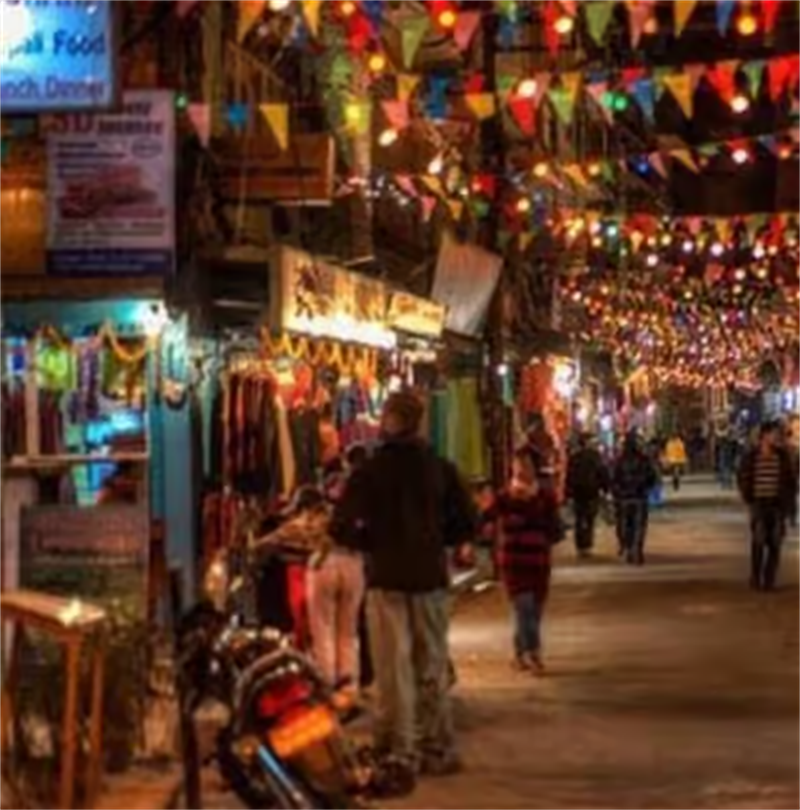Kathmandu Nightlife: Thamel Pub Crawl with a Local Host 3