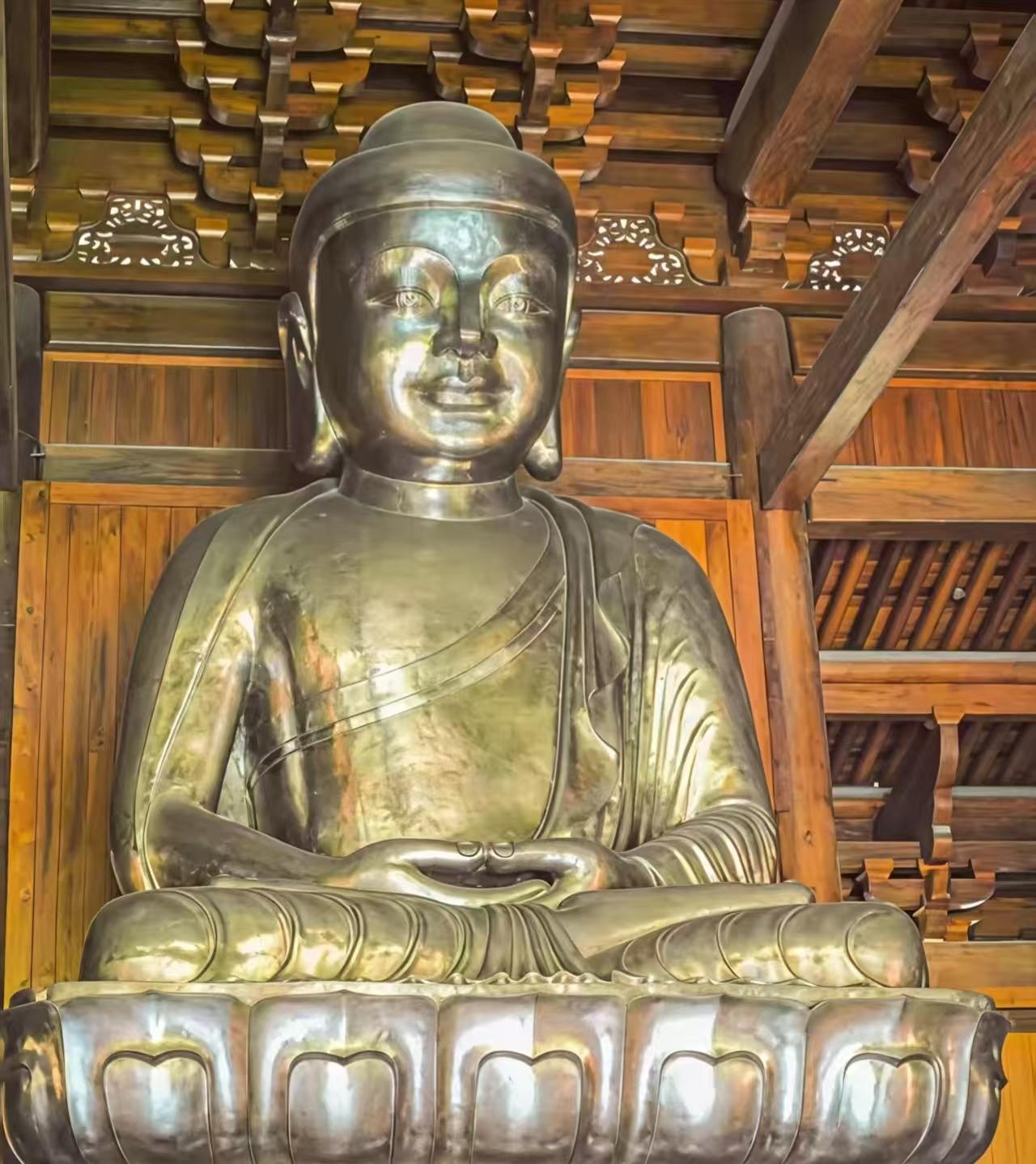 Shanghai: Jing'an Temple Ticket & Local Food Tour (Pickup) 3