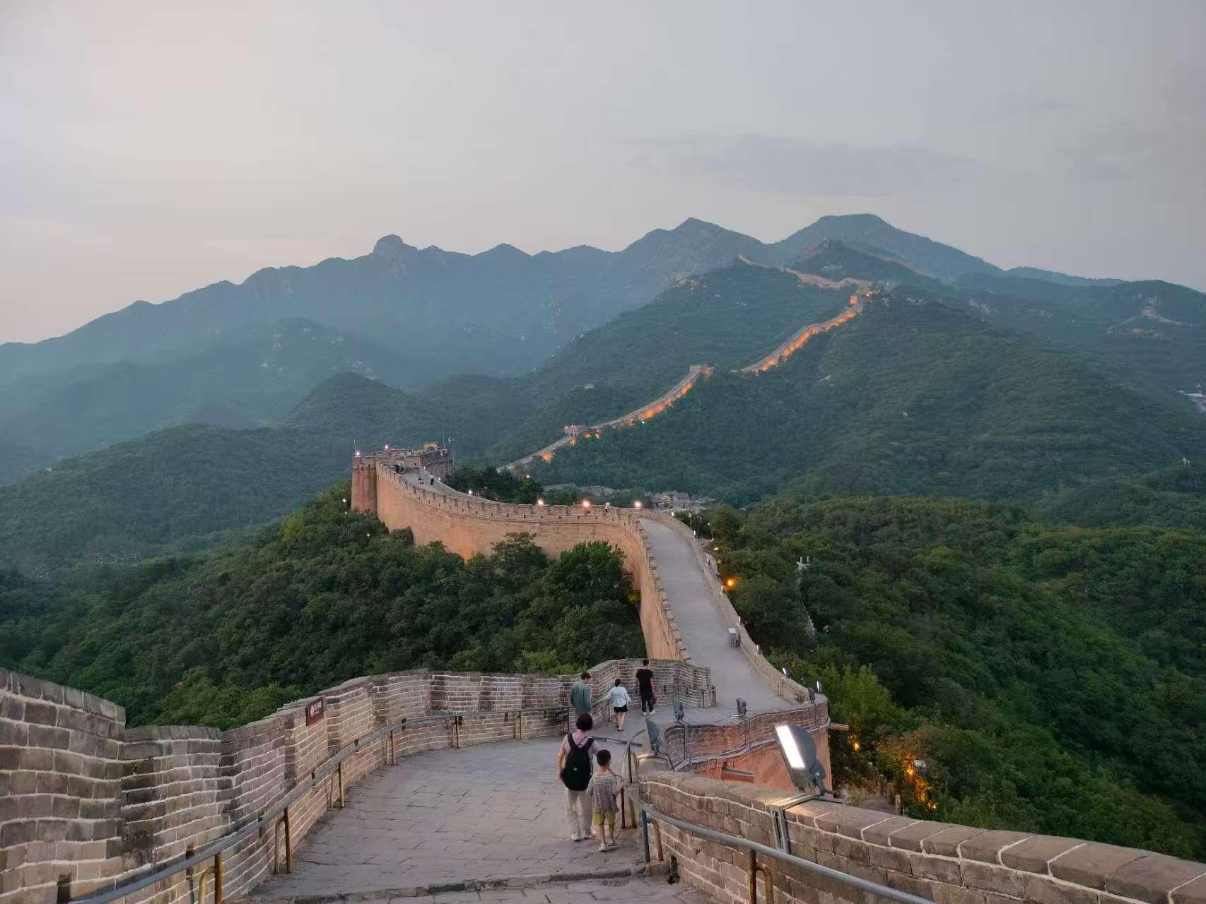 Beijing: Badaling Great Wall Ticket with Optional Cable Car 2