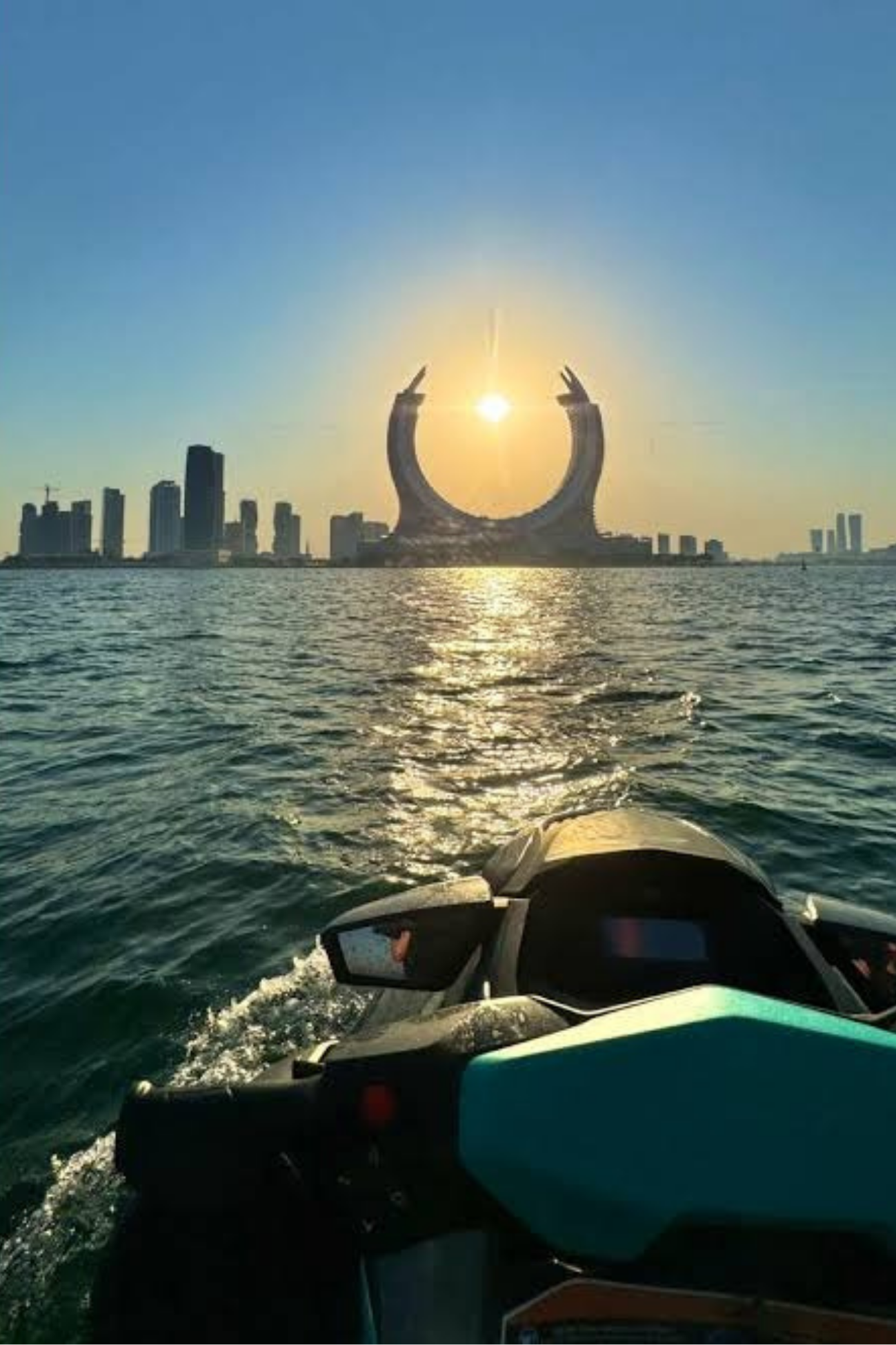 Doha: Grand City Tour and Jet Ski Adventure