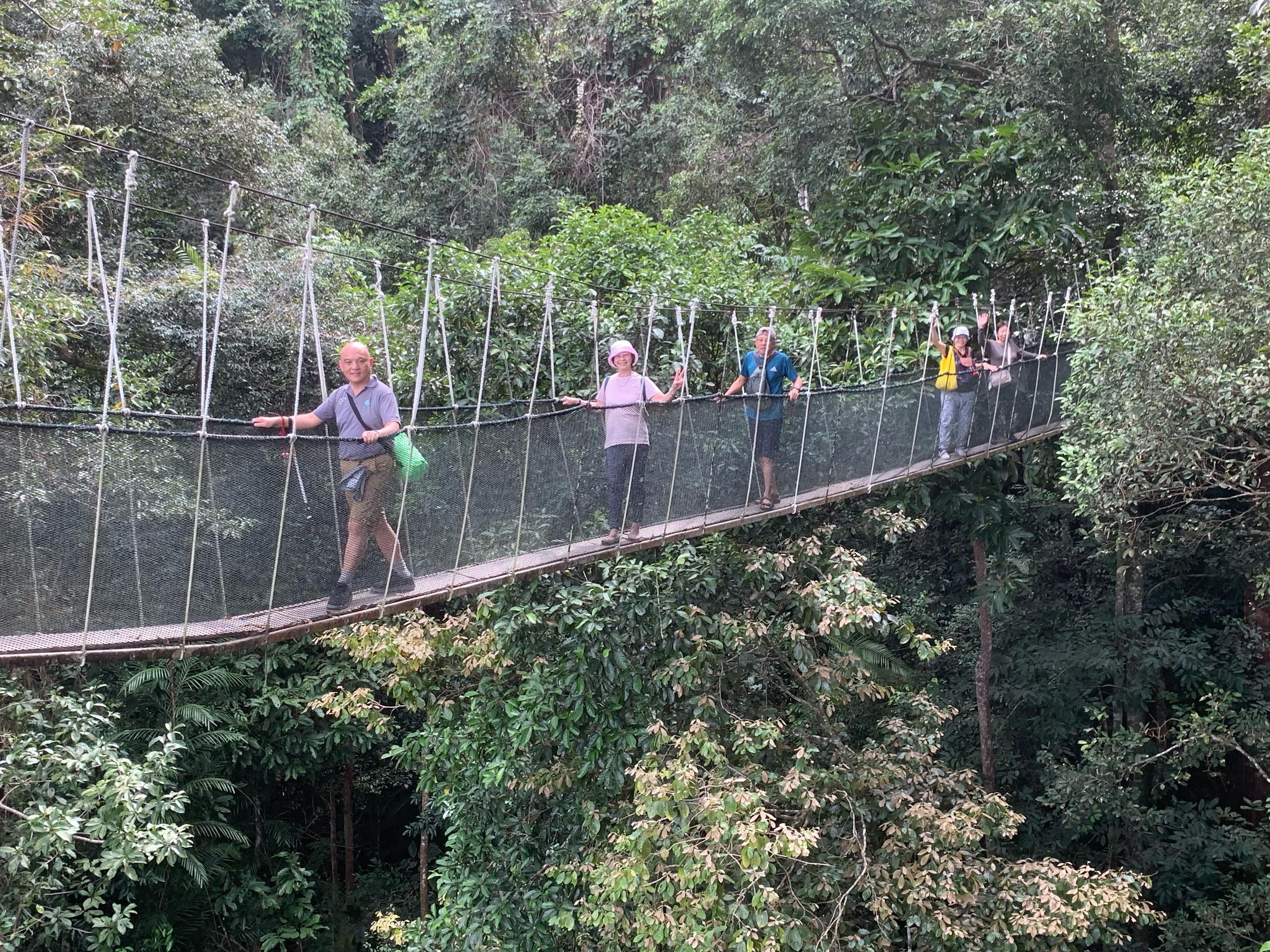 Sabah: Kinabalu Park, Poring Hot Springs & Desa Farm Tour 2