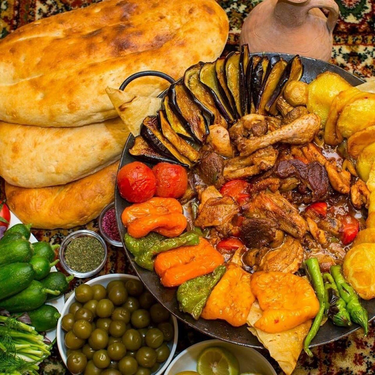Baku: Traditional Azerbaijani Food & Old City Heritage Tour 2