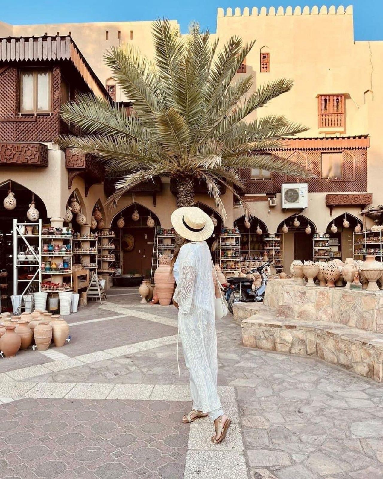Full-Day to Nizwa Market & Fort-Jabreen Castle-Bahla Fort 2