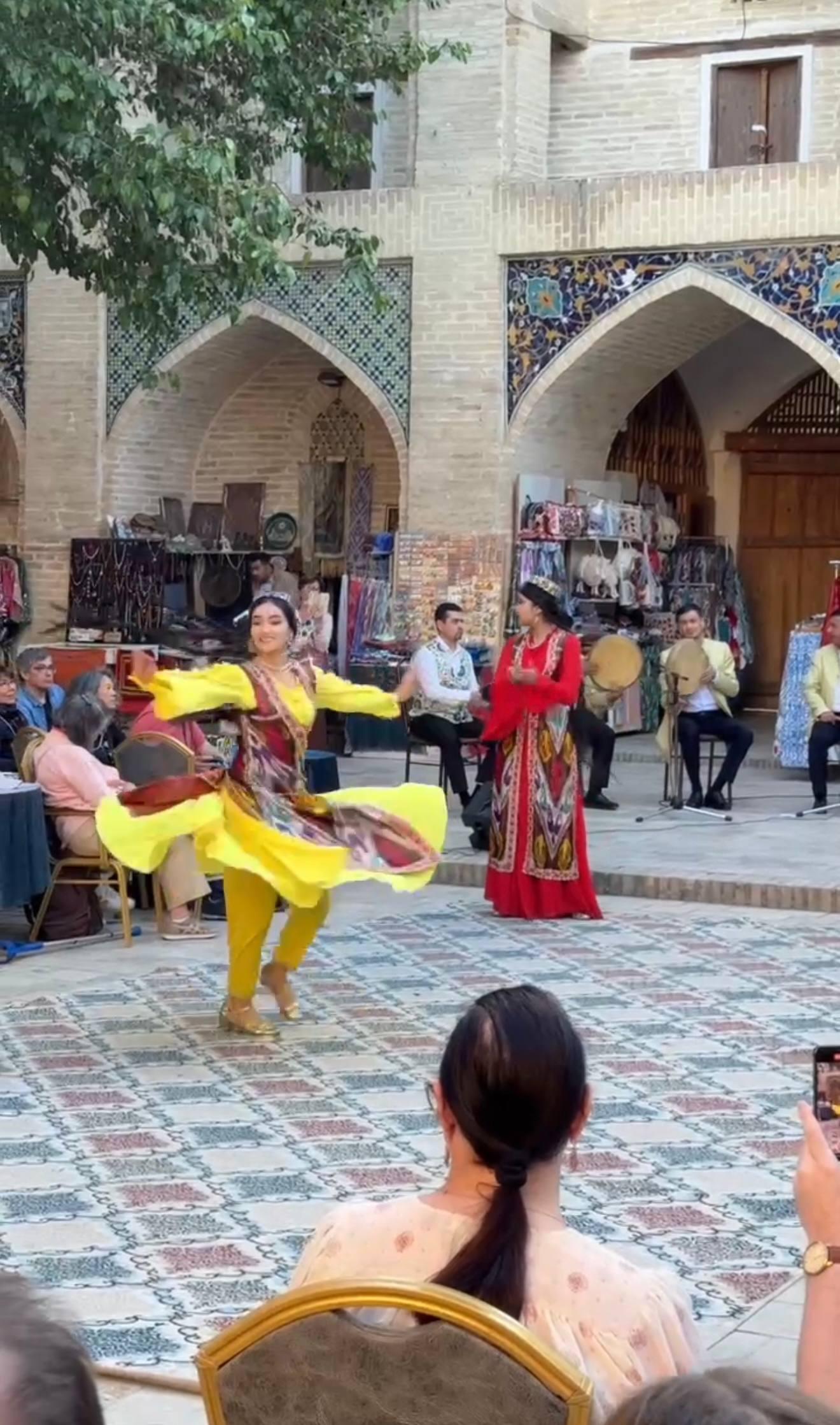 Dinner and Folklore Show at Divan Begi Madrasah in Bukhara 2
