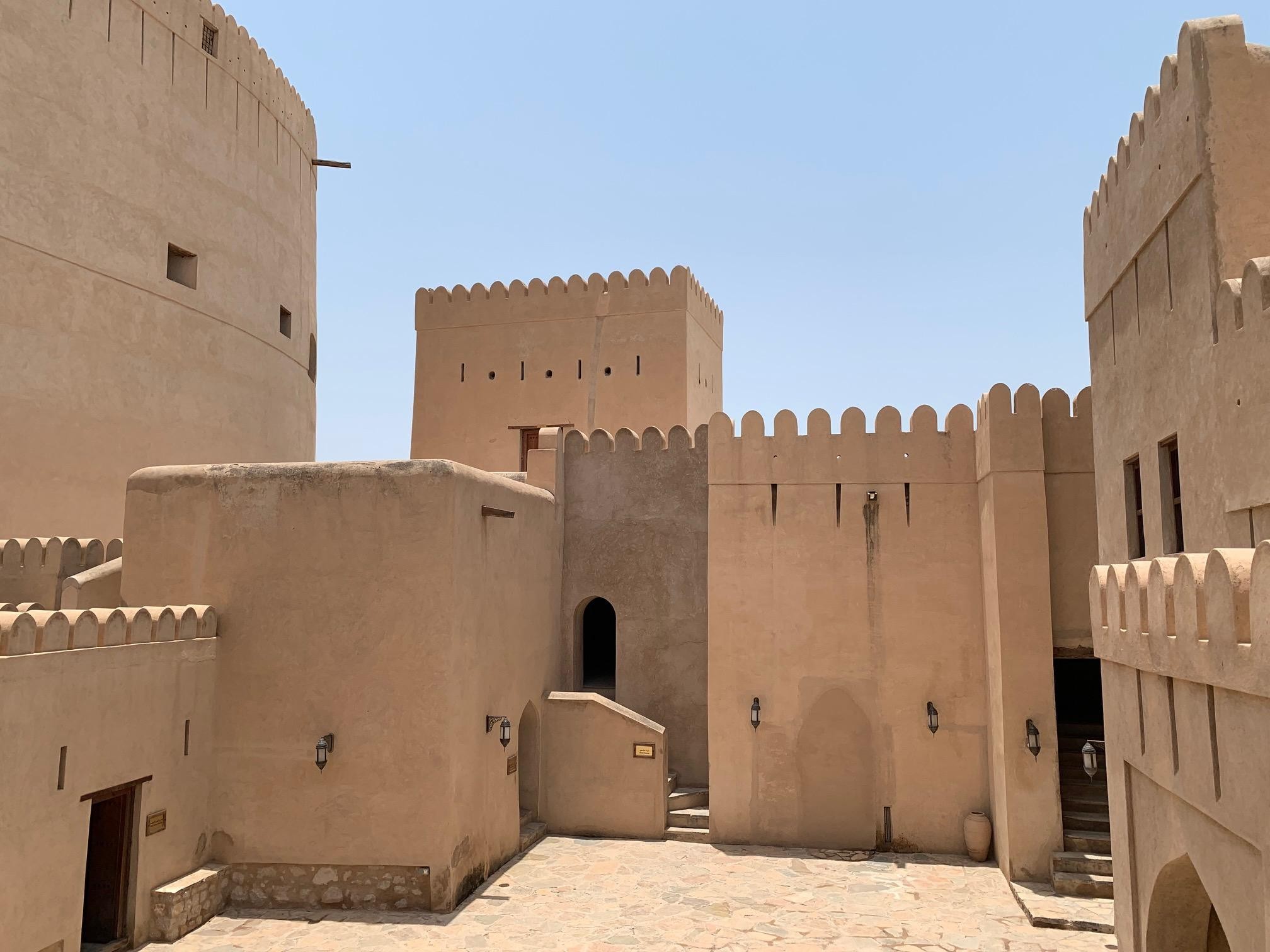 Muscat: 7-Day Tour with Desert Camp and Snorkeling 2