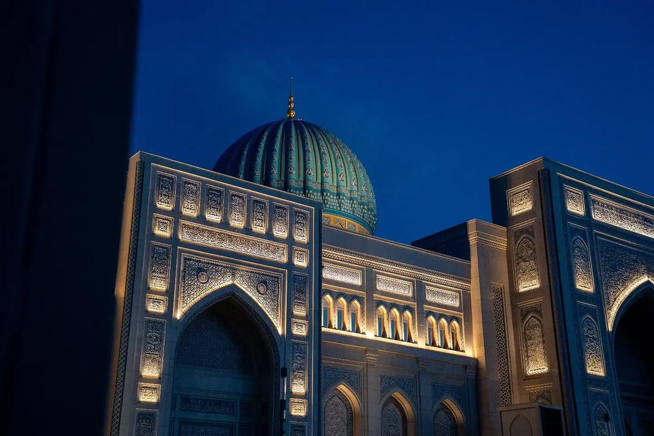 Tashkent: Food, Bazaar & Local Life Walking Tour