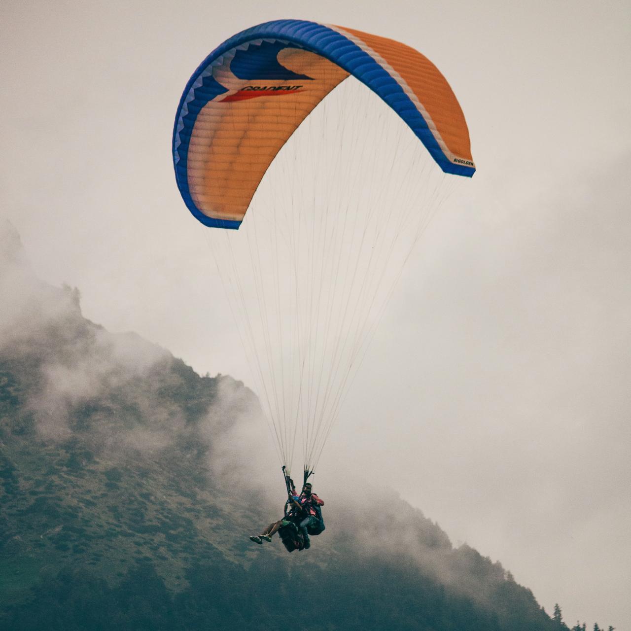Almaty: Tandem Paragliding & High-Speed Zipline Combo Tour 3
