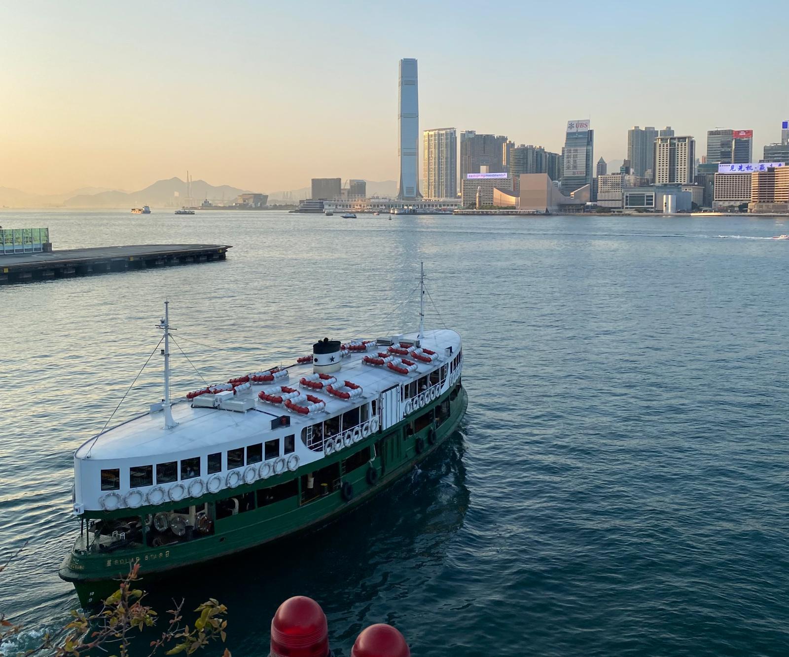Hong Kong Island & Kowloon in 6 hours : Local Food & History