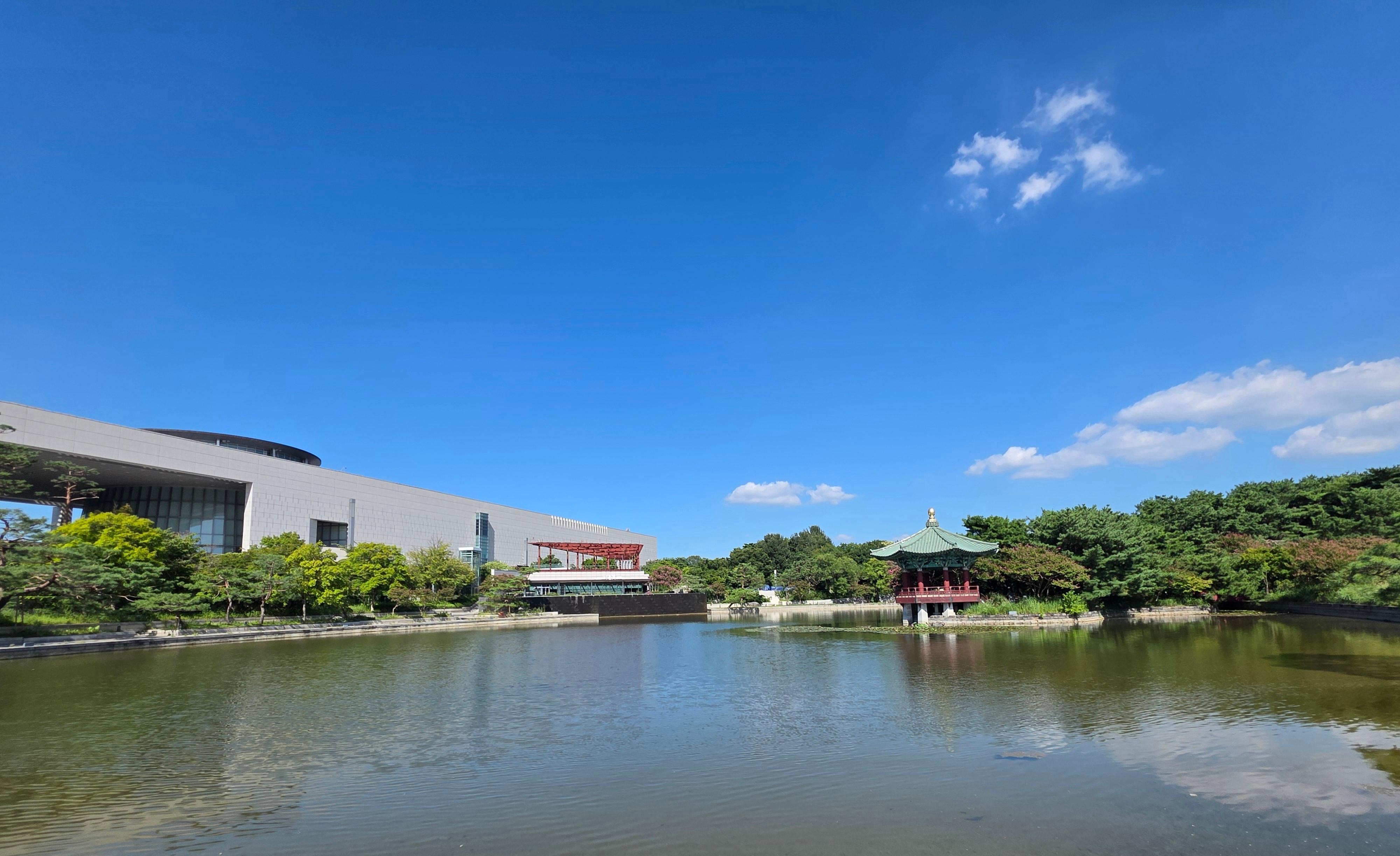 Seoul: National Museum of Korea Guided Tour