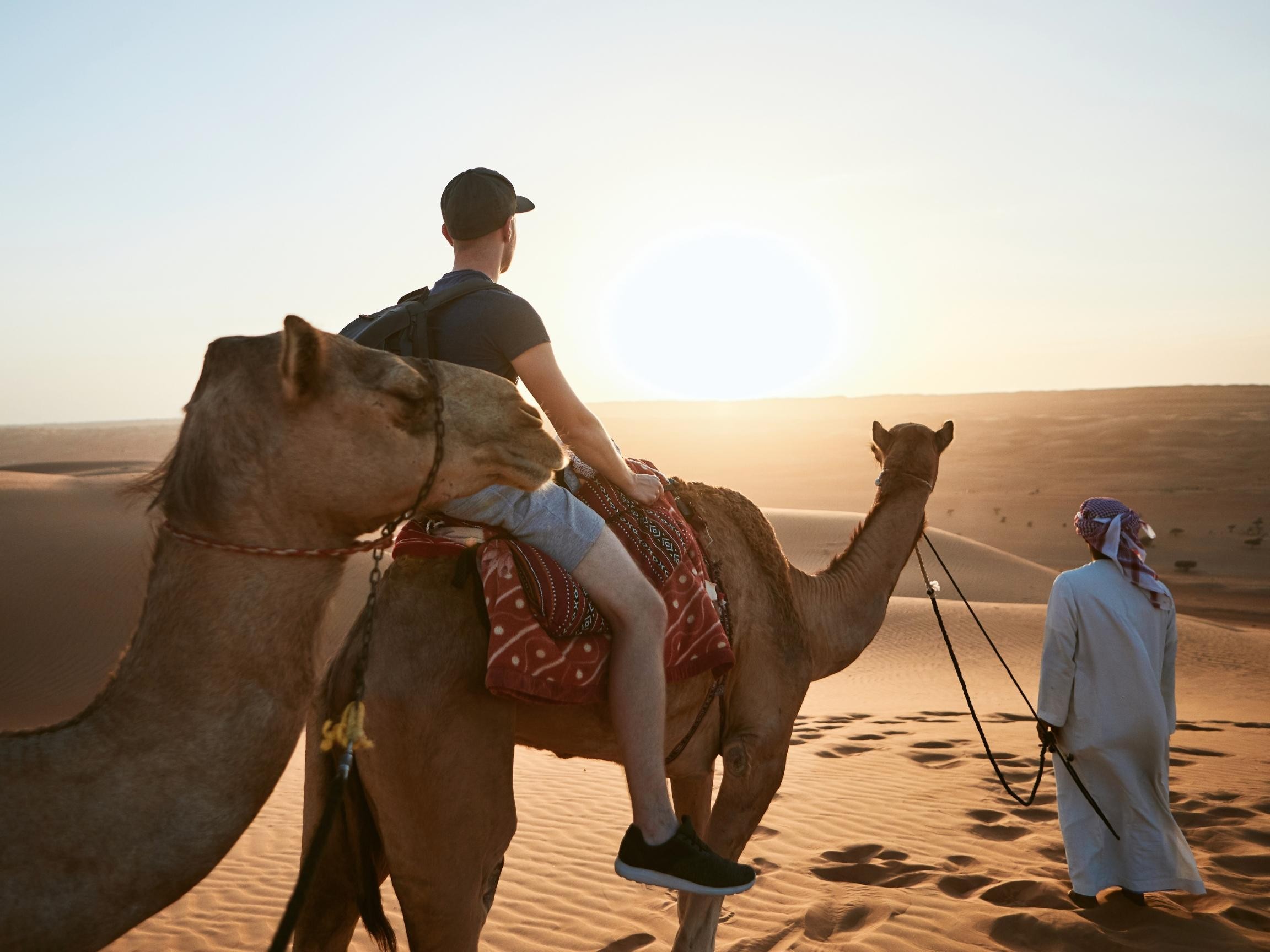 From Muscat: Wahiba Sands WadiBani Khalid Desert Tour