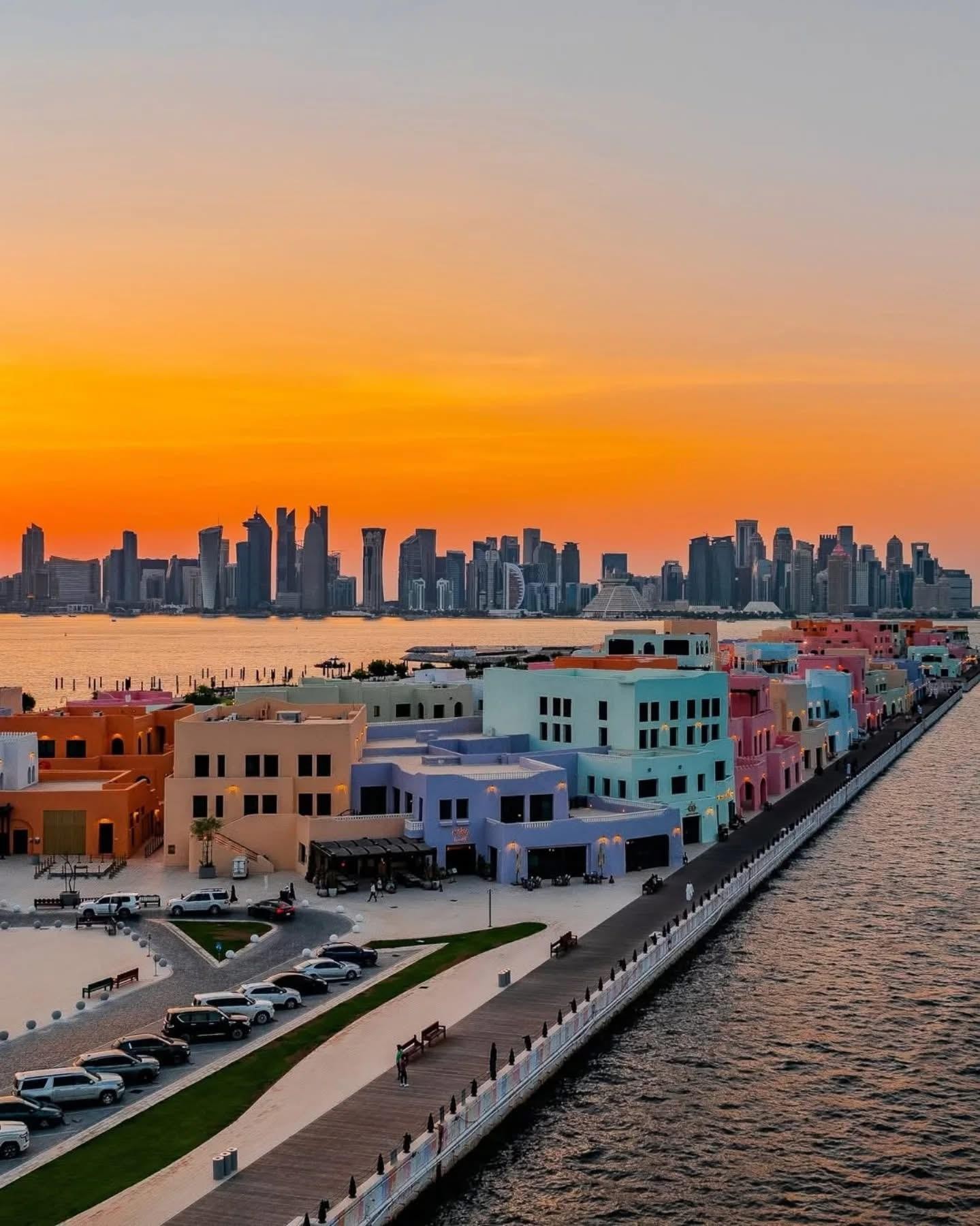 Doha: Private Transit City Tour with Museum Stop & Transfers 3