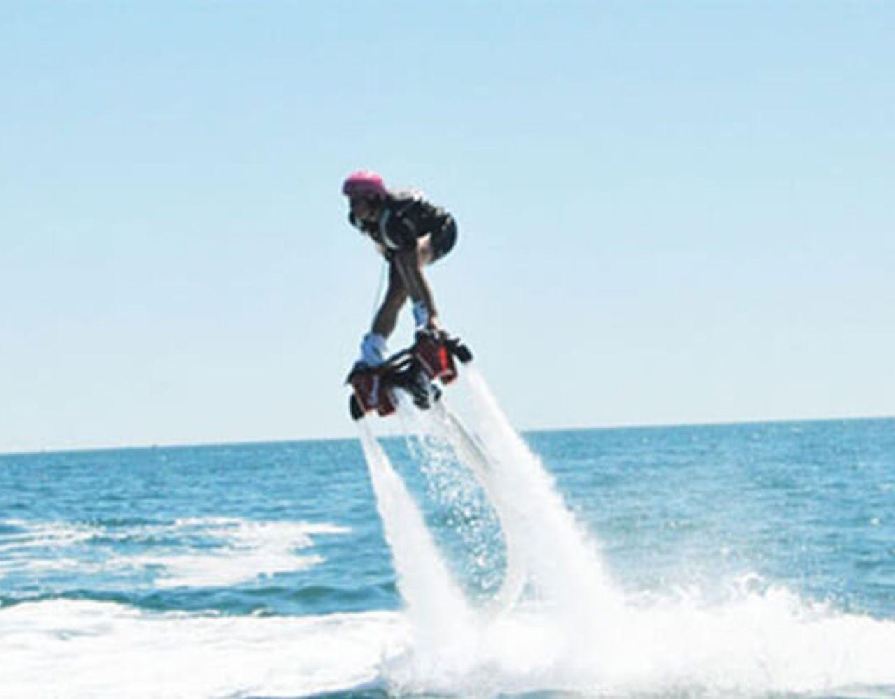 Doha Flyboarding Experience with Instructor 3