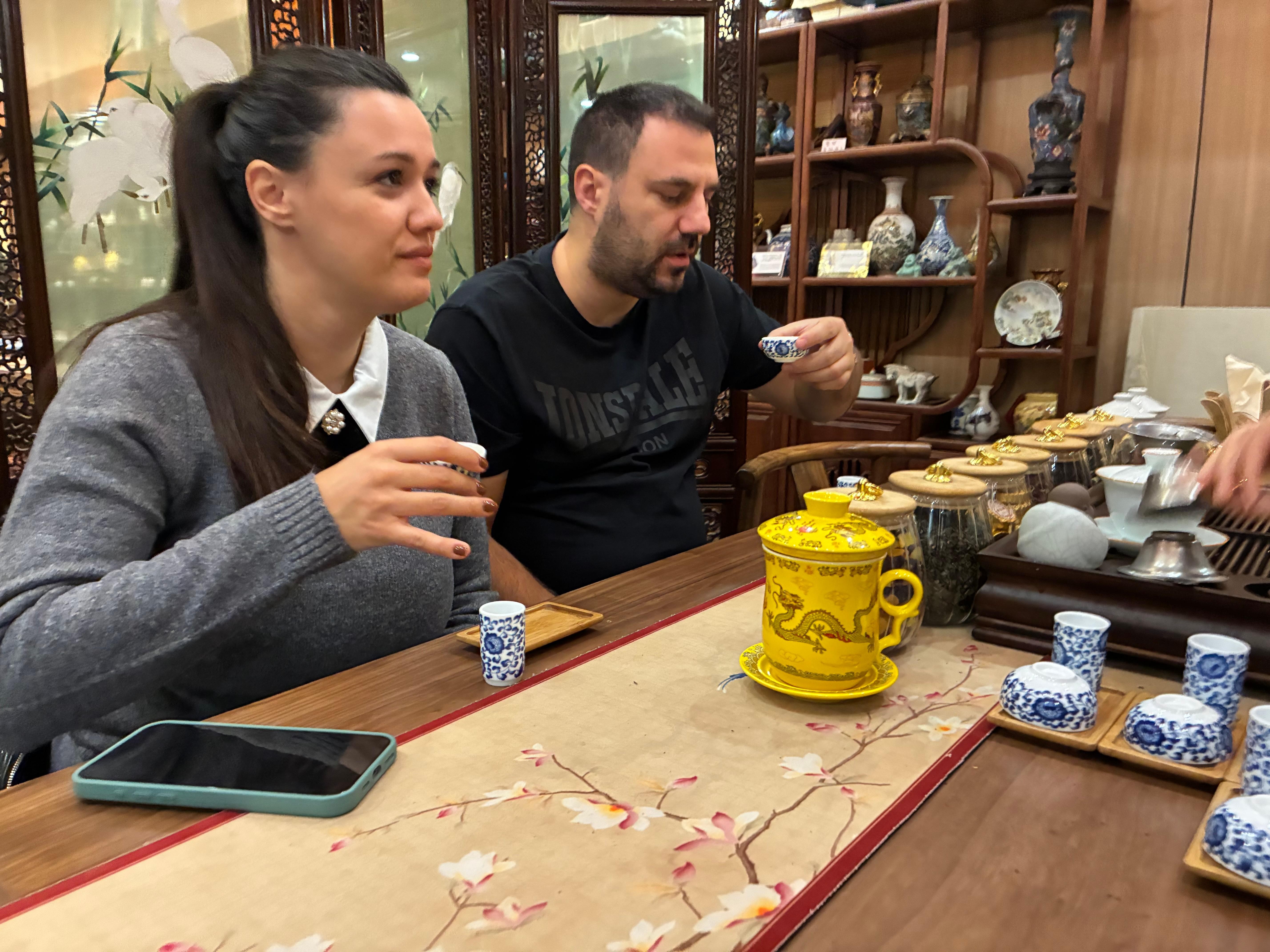 Traditional Chinese Tea Ceremony Experience 3