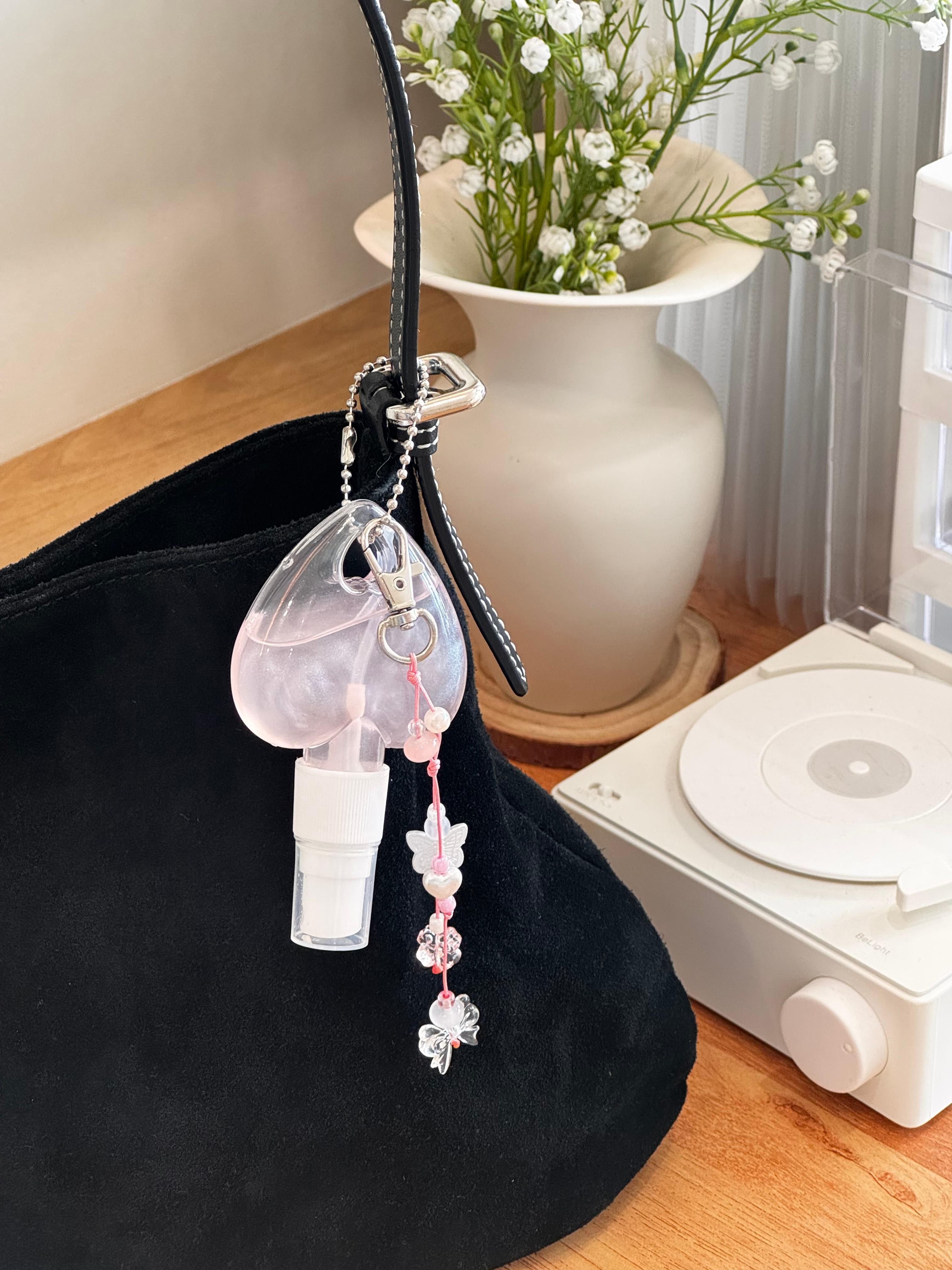 Seoul: Perfume Key Ring & Hand Cream Making Class
