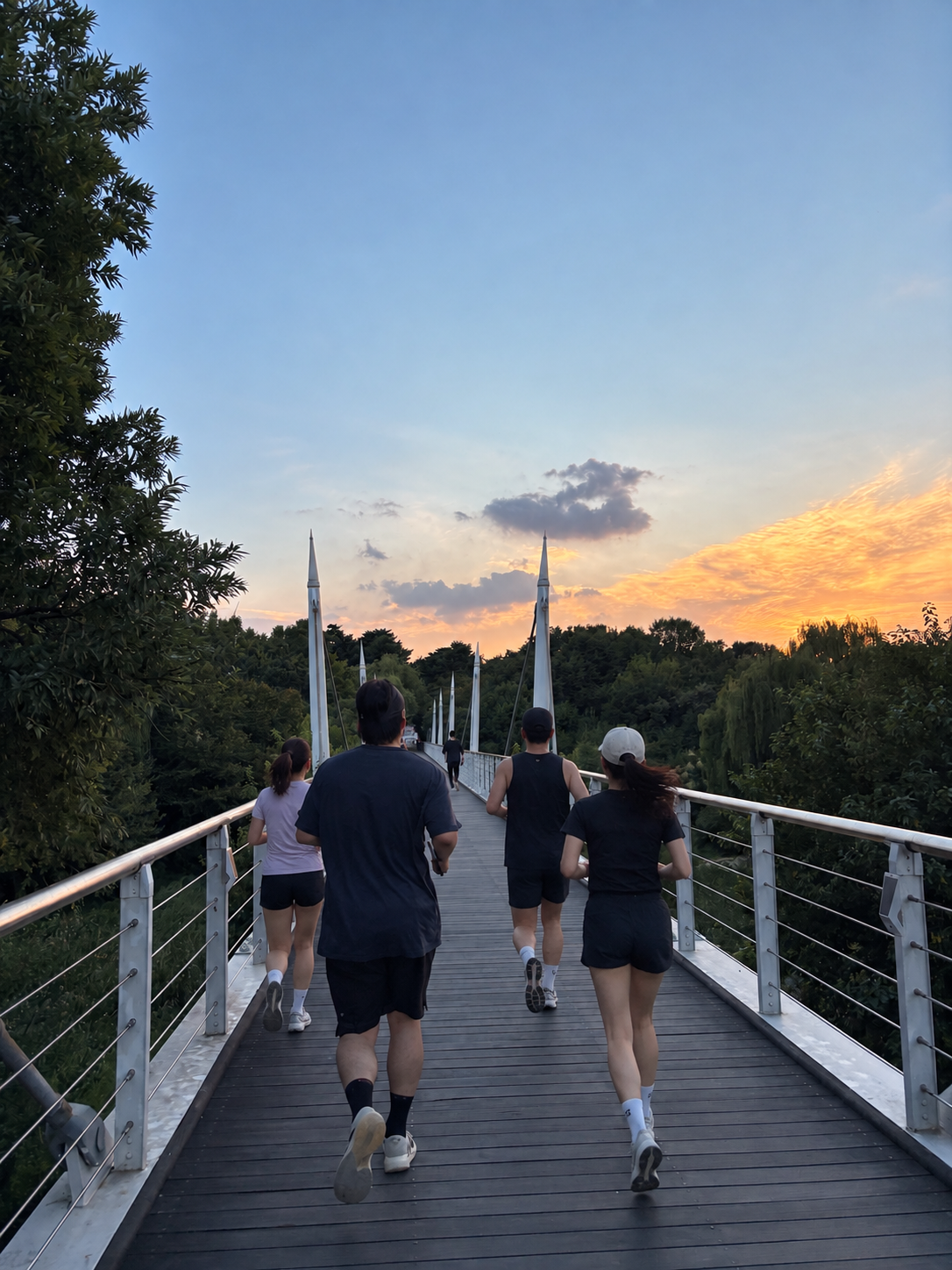 Seoul: Seoul Forest & Han River Run with Shoe Rental 2