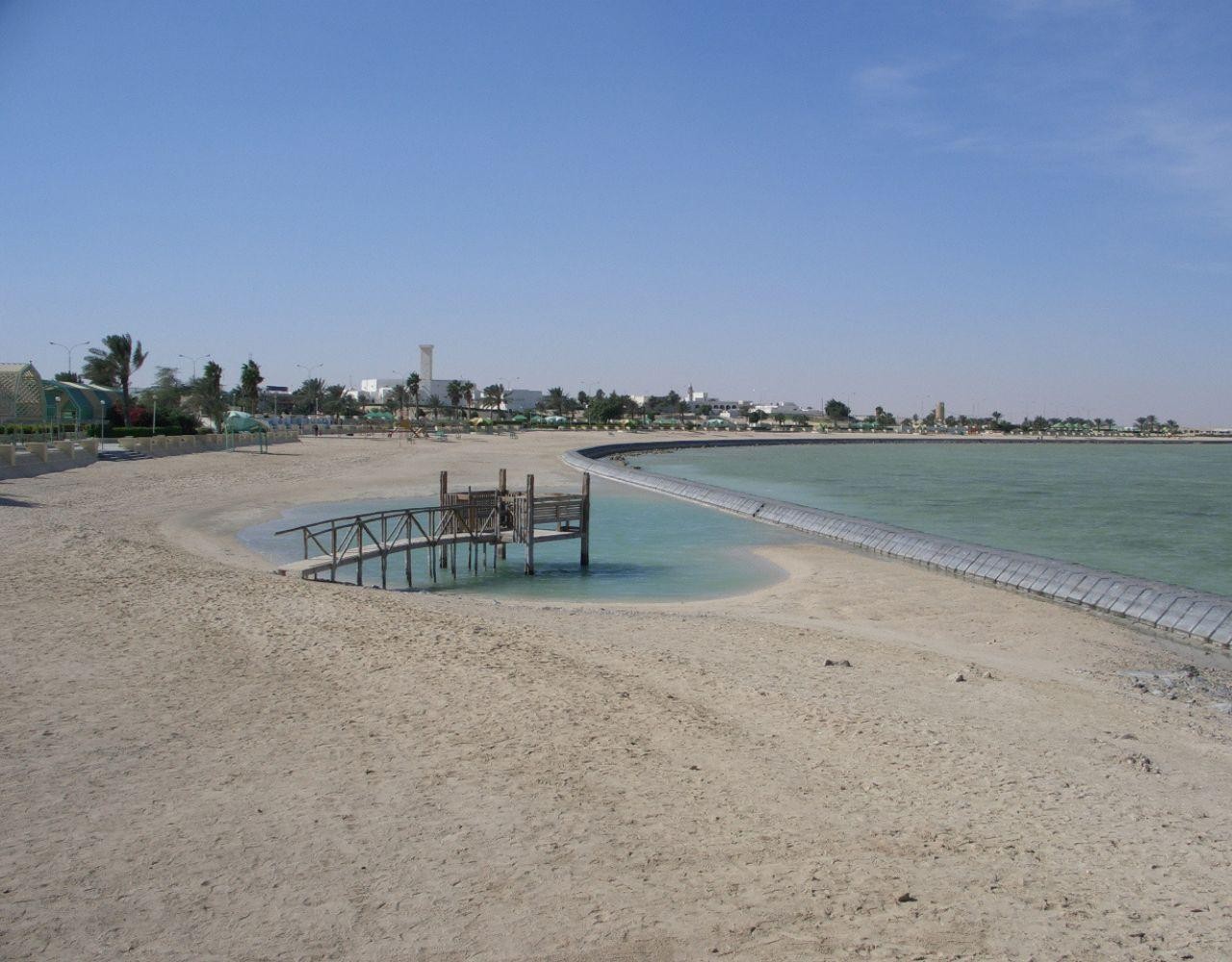 Al Ghariya Beach Getaway – Guided Coastal Tour in Qatar