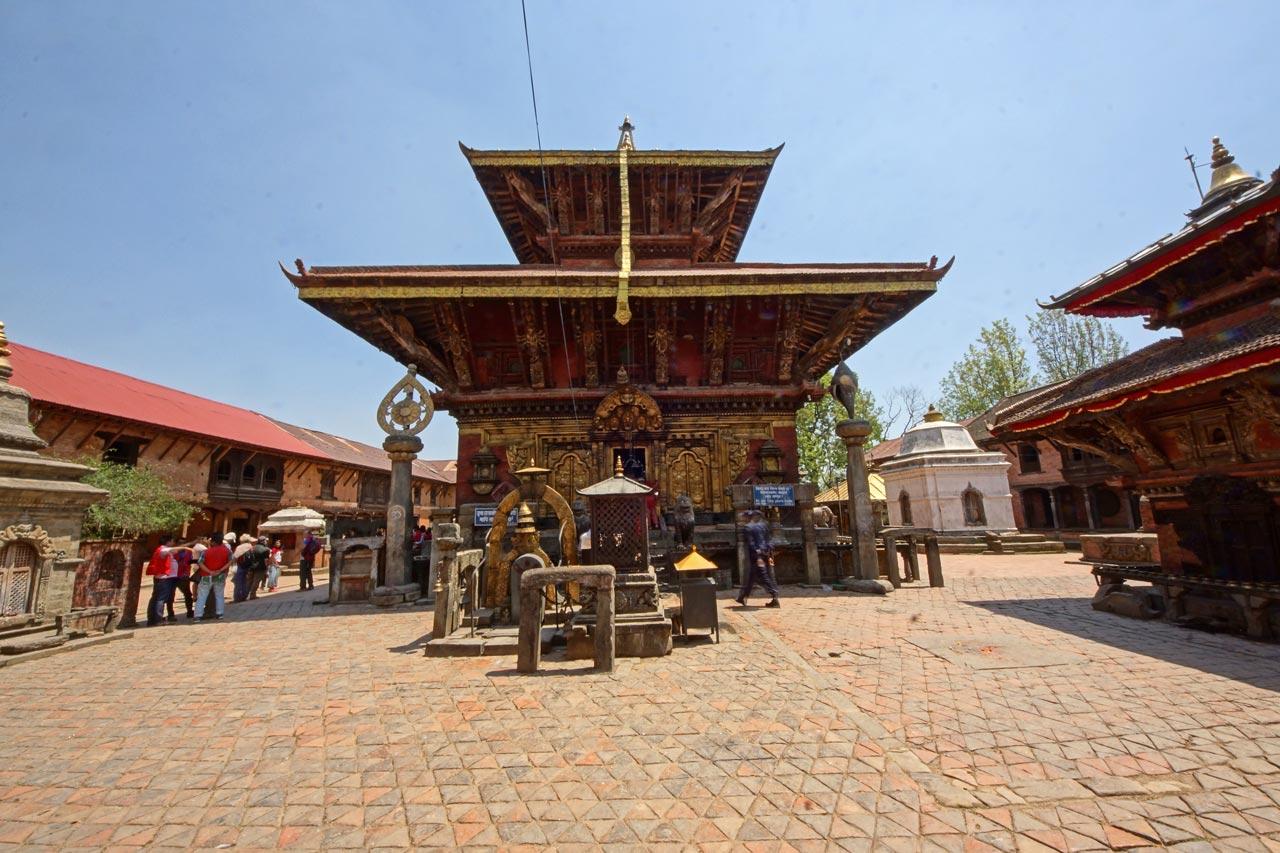 Nagarkot: Sunrise, Changunarayan Hike & Bhaktapur Day Tour 3