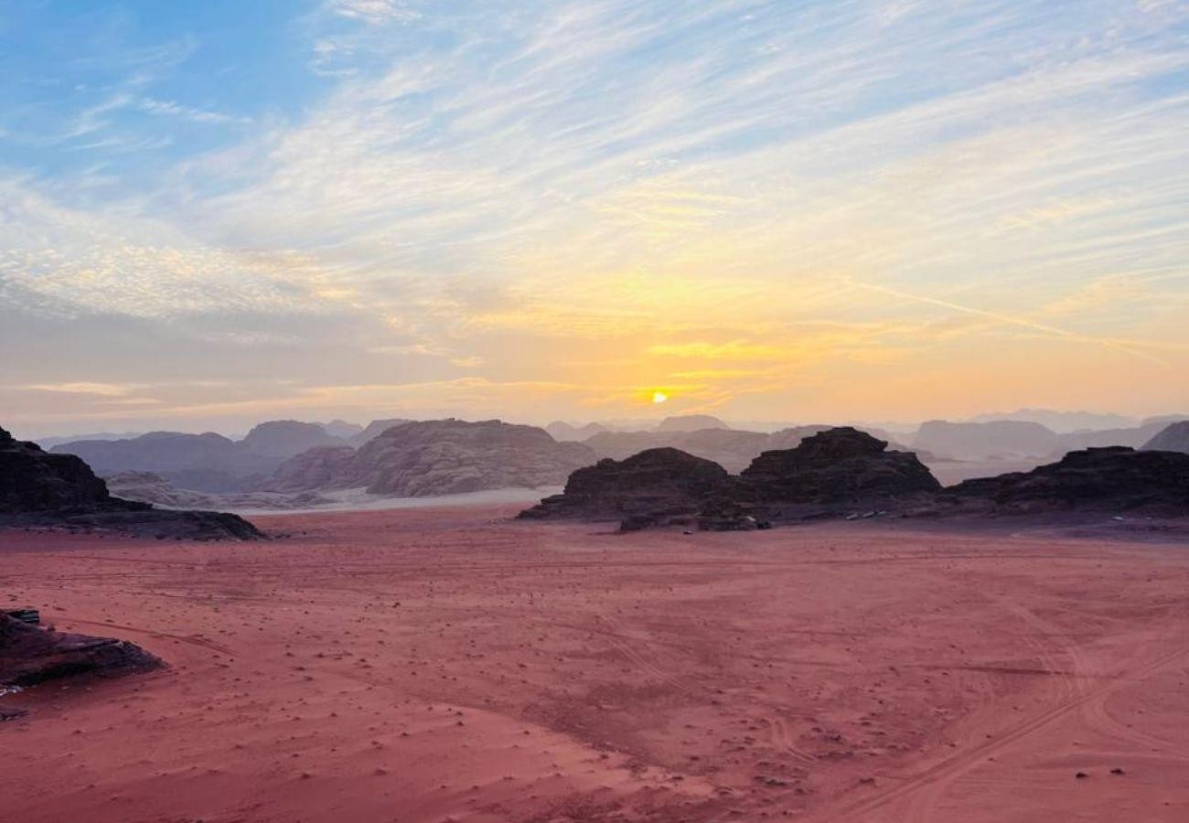 Wadi Rum: 4x4 Jeep Tour with Bedouin Camp Stay & Meals 3