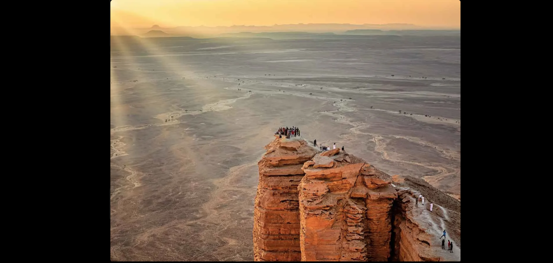 Riyadh: Sadous Village and Edge of the World Tour 2