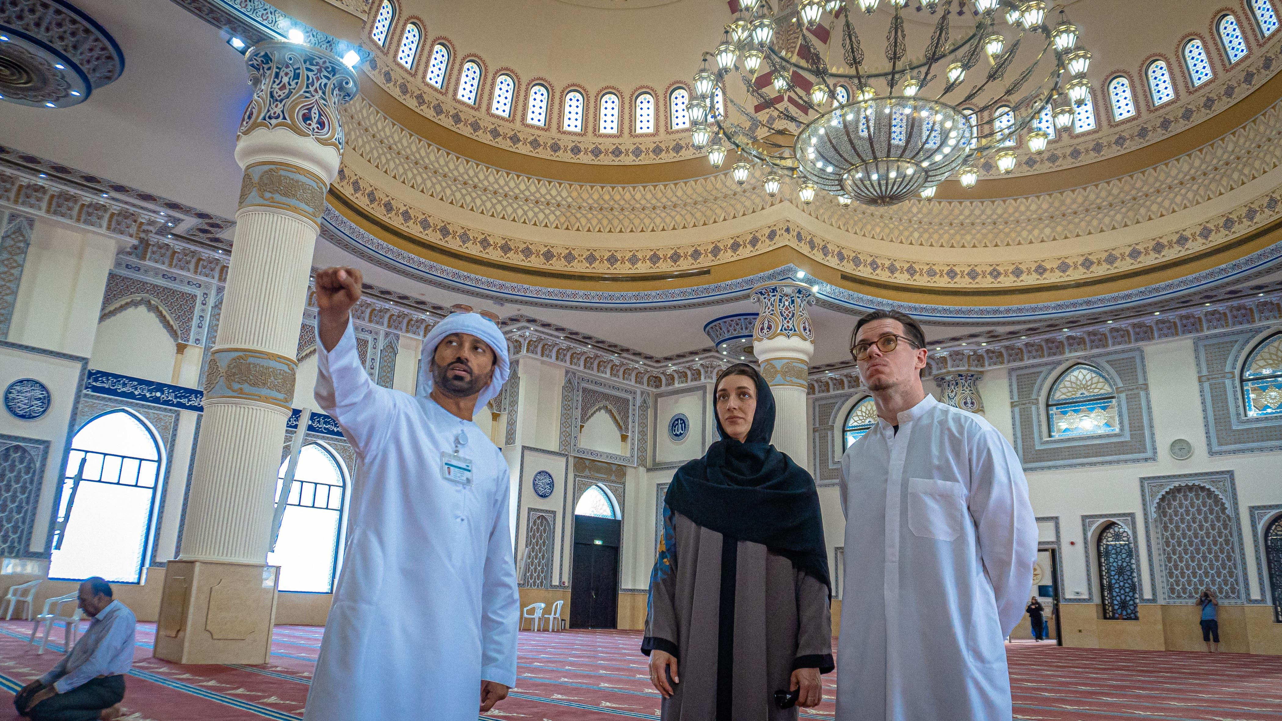 Dubai: City Highlights Tour with Blue Mosque & Street Food 3