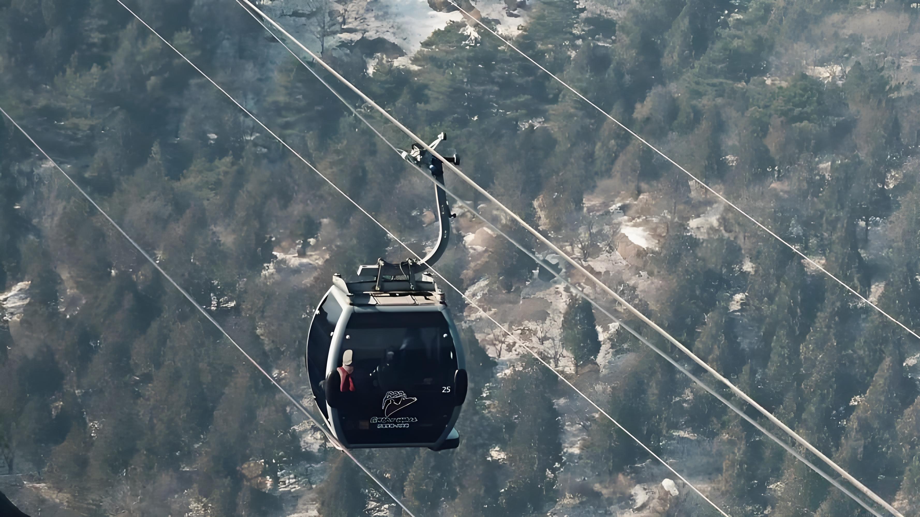 Beijing: Badaling Great Wall Transfer with Scenic Flight 3