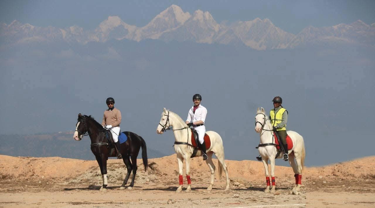 Kathmandu: Horse Riding Experience with Lunch & Transfer