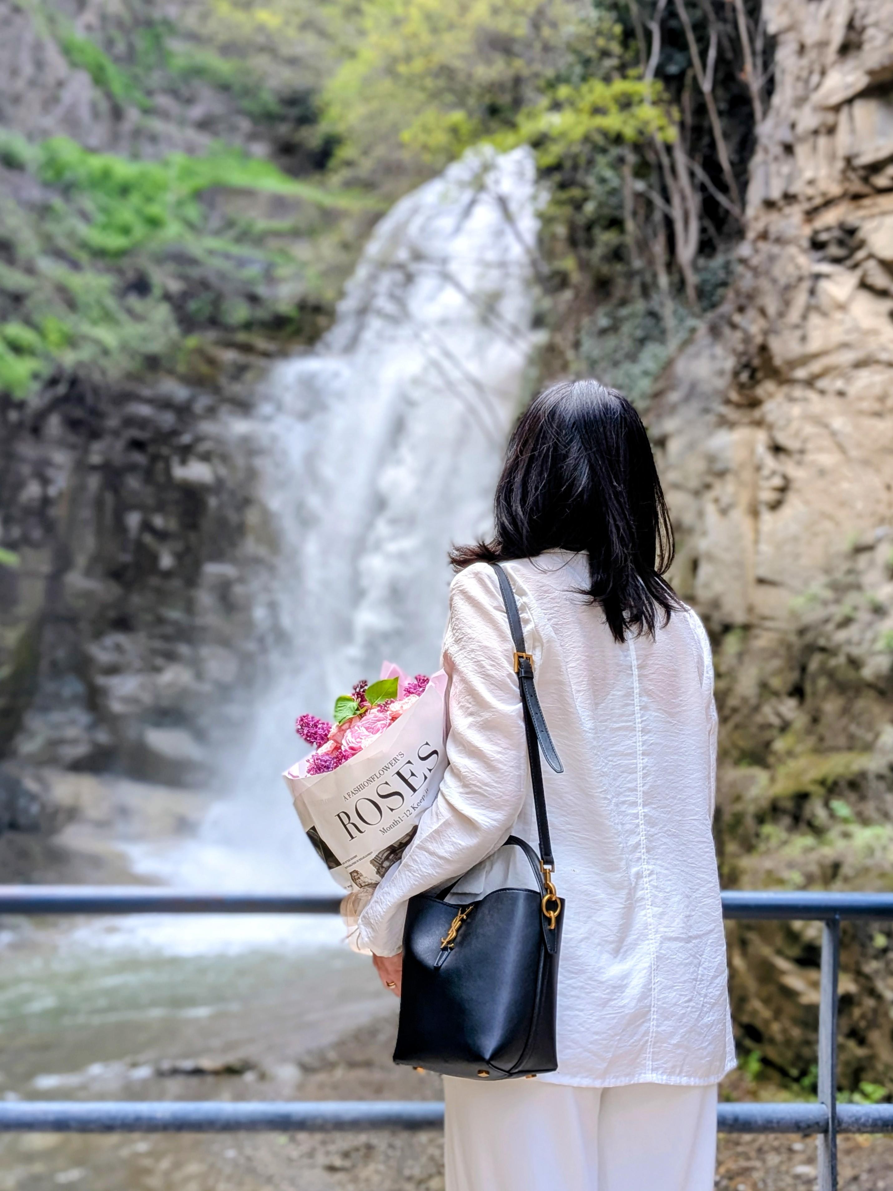 Tbilisi: Private Photoshoot and Walking Tour