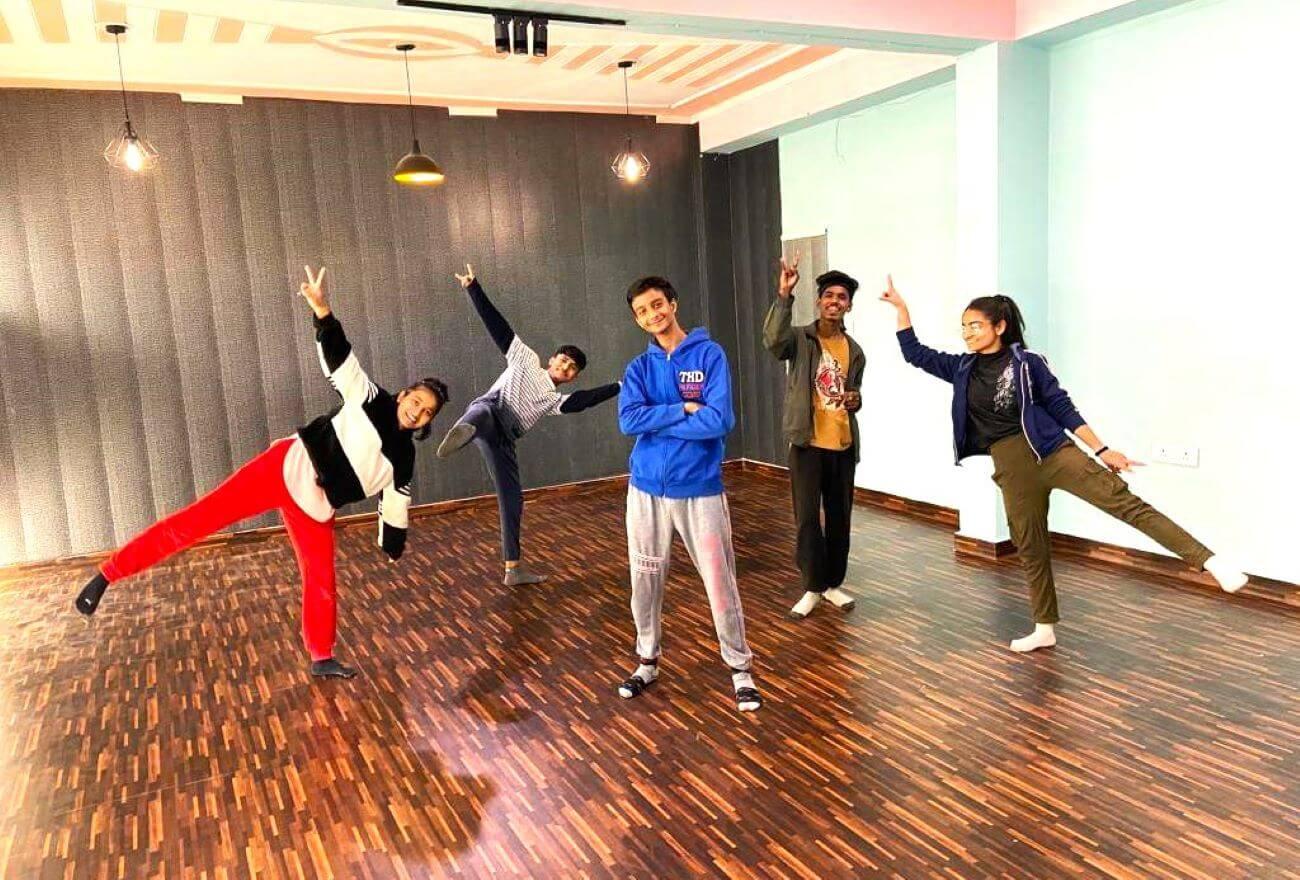 Delhi: Bollywood Dance Classes Tour 3
