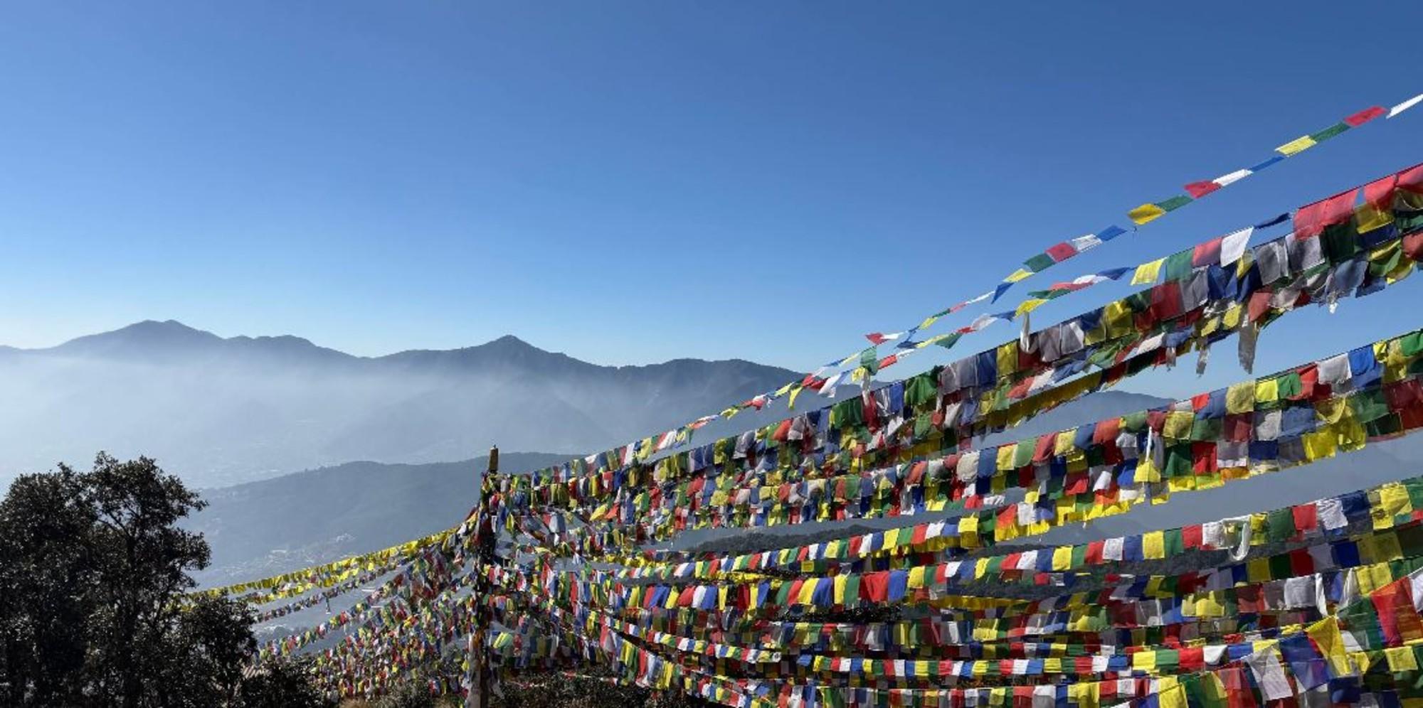Kathmandu Day Hike to Nagarjun Jamacho with Hotel Pickup