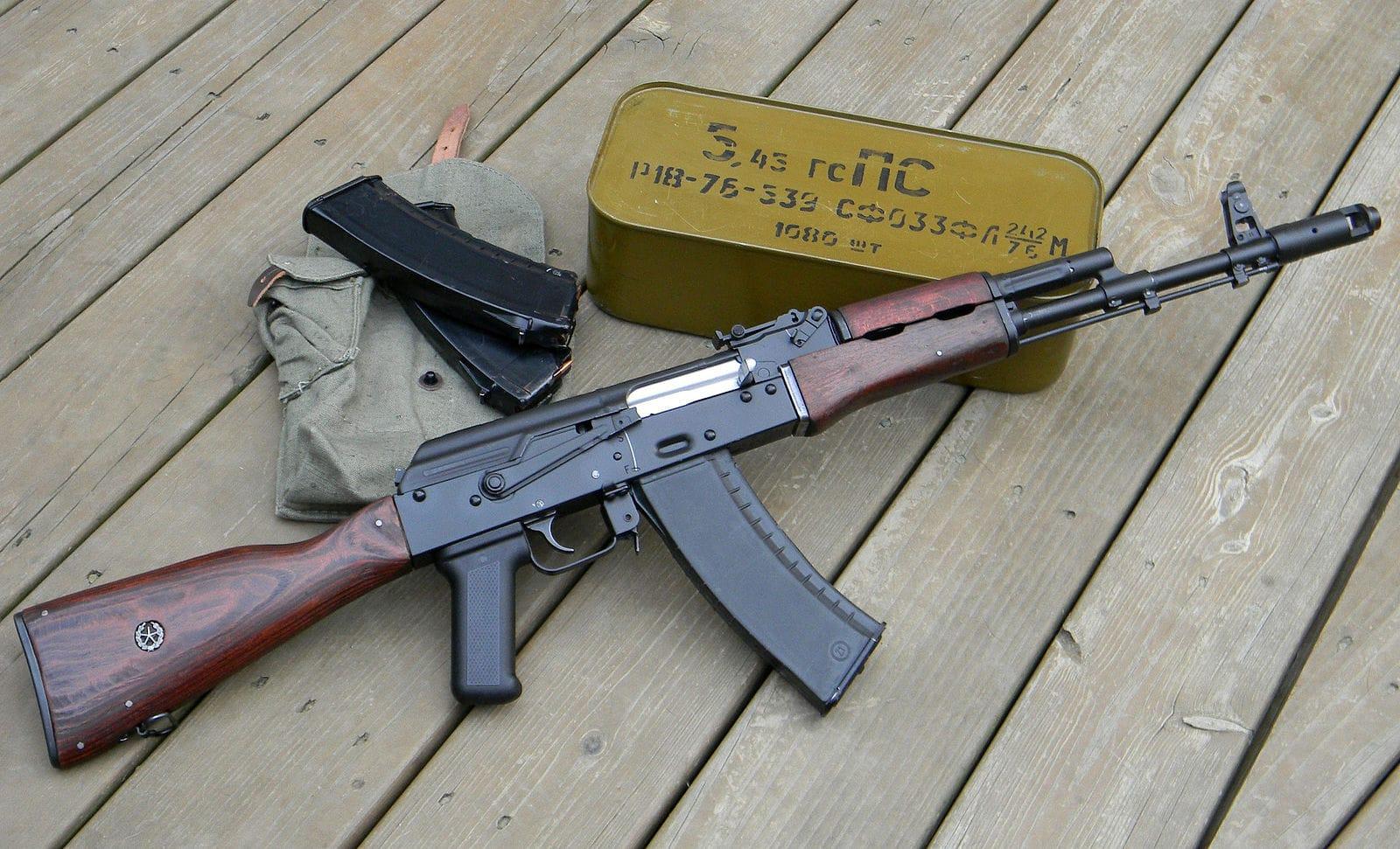 Almaty: Shooting Tour with AK 47, M16, Mosin, Glock & More