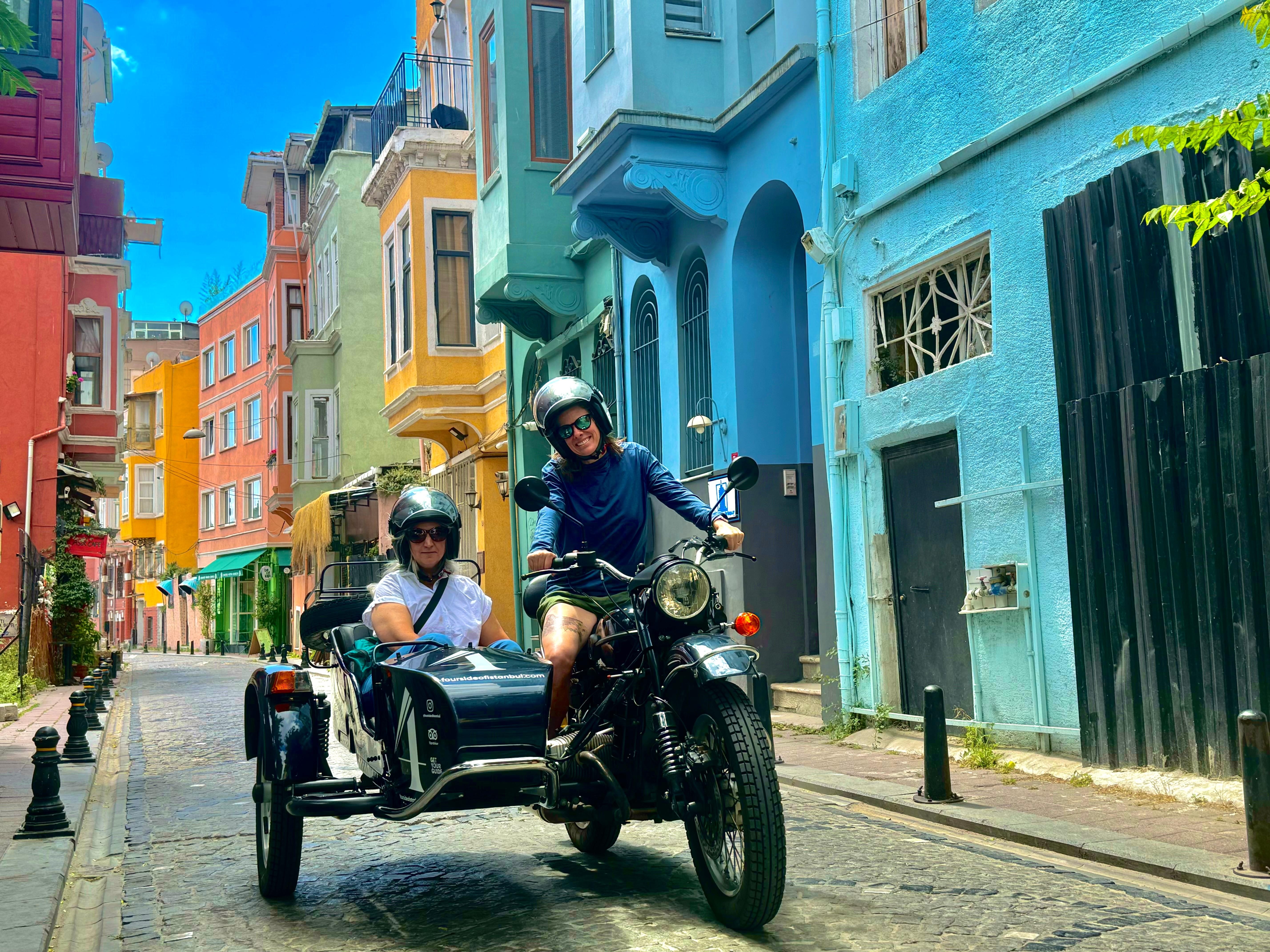 Istanbul:Sidecar Tour, Highlights,Hidden Gems & 2 Continents