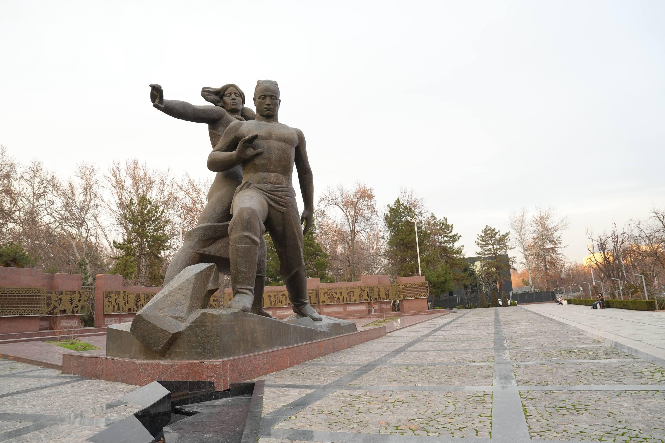 Tashkent: Guided City Tour with taste of Plov 2