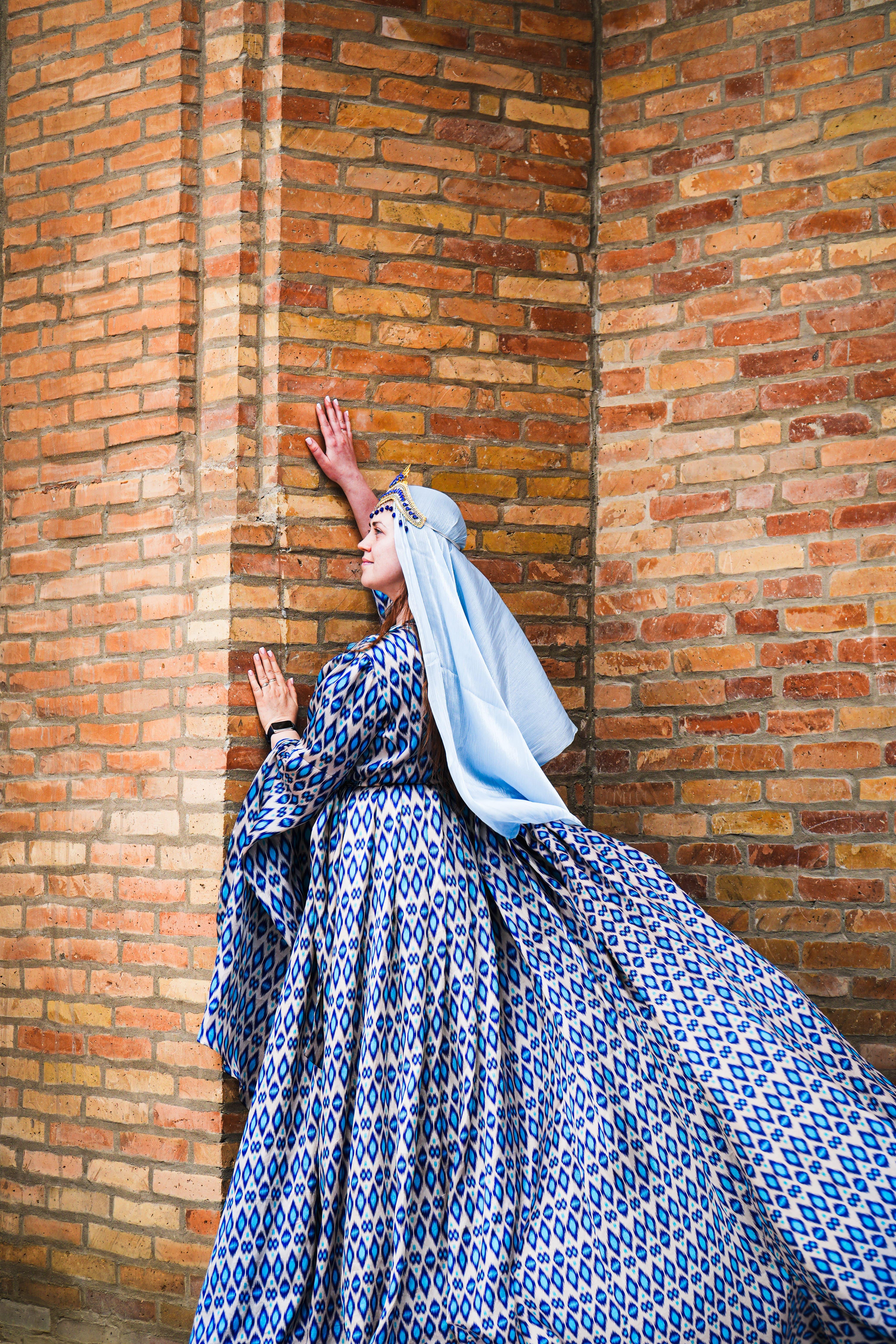 Uzbekistan: Flying & Cultural Dress Photoshoot 3