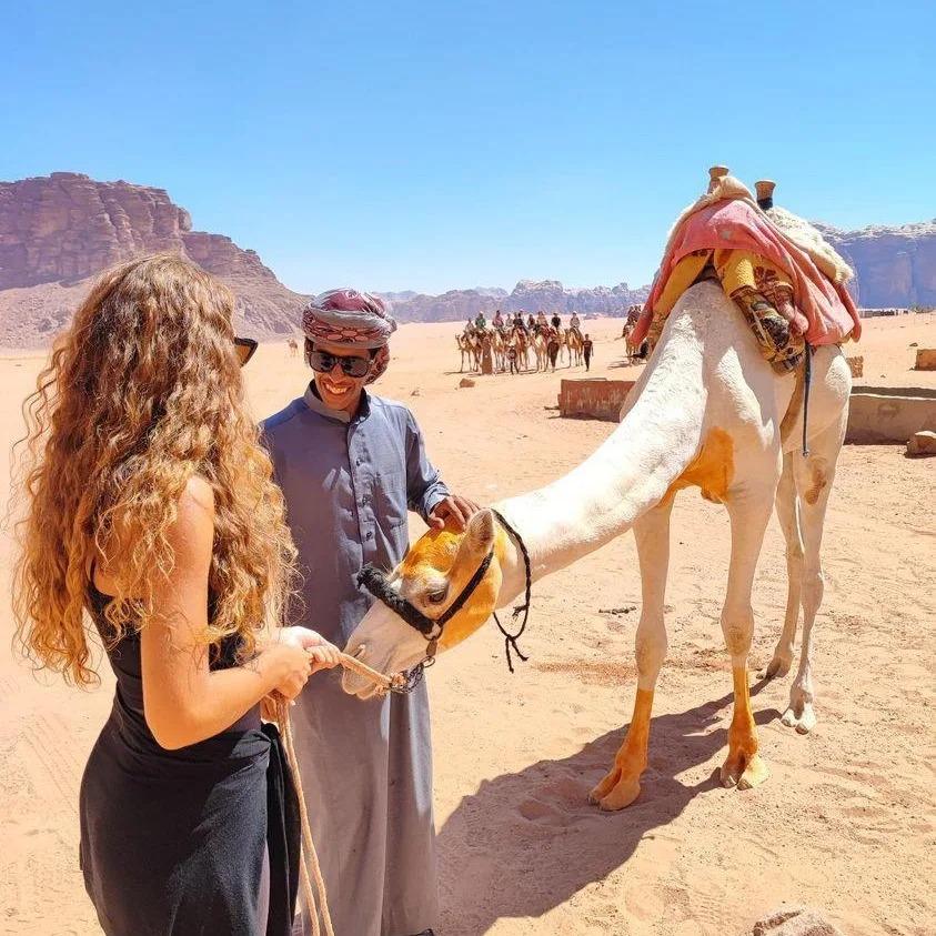 Wadi Rum: Guided 4x4 Jeep Tour with Sandboarding — guided tour in Aqaba