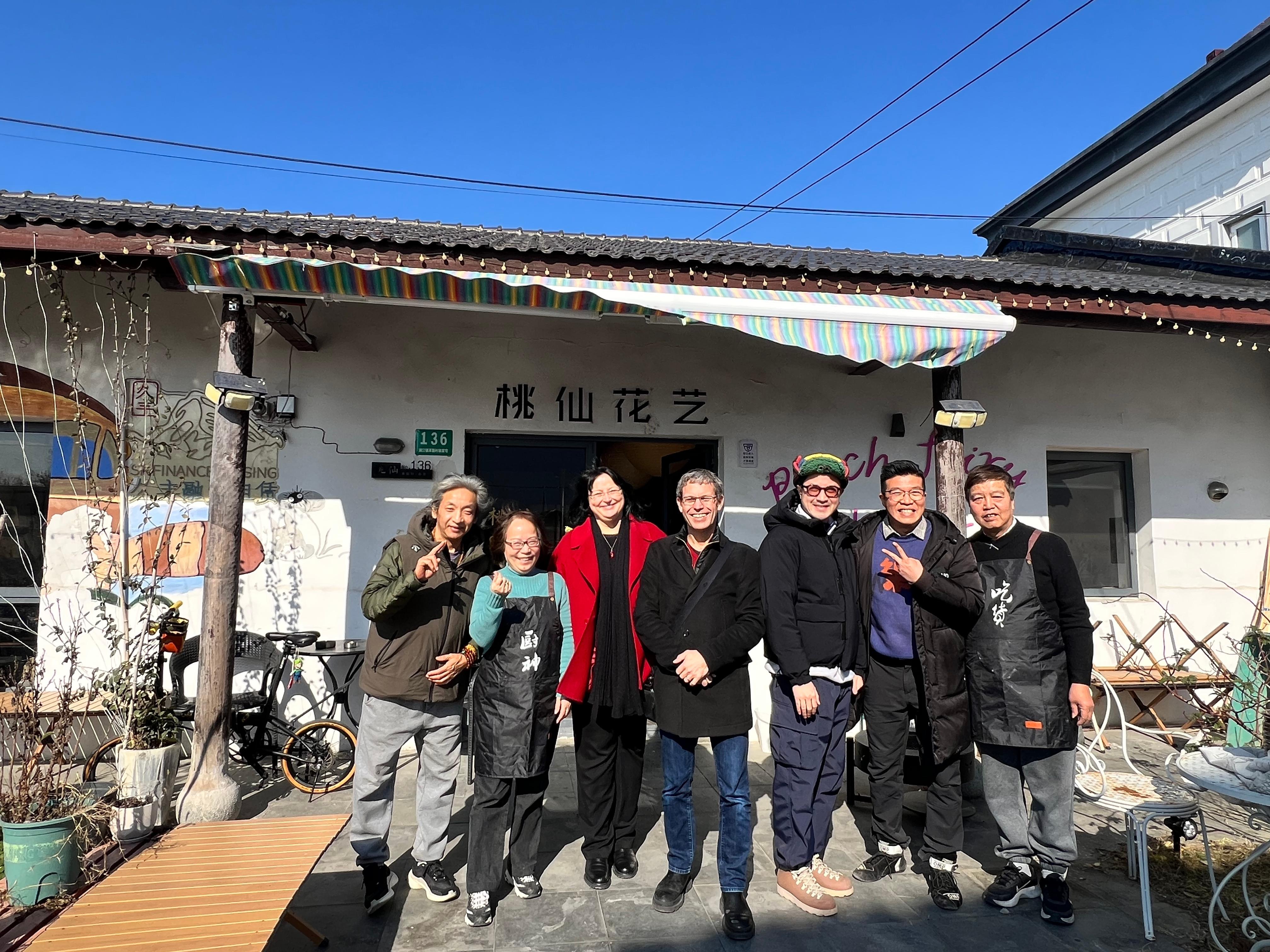 Shanghai: Calligraphy Class and Dumpling Workshop